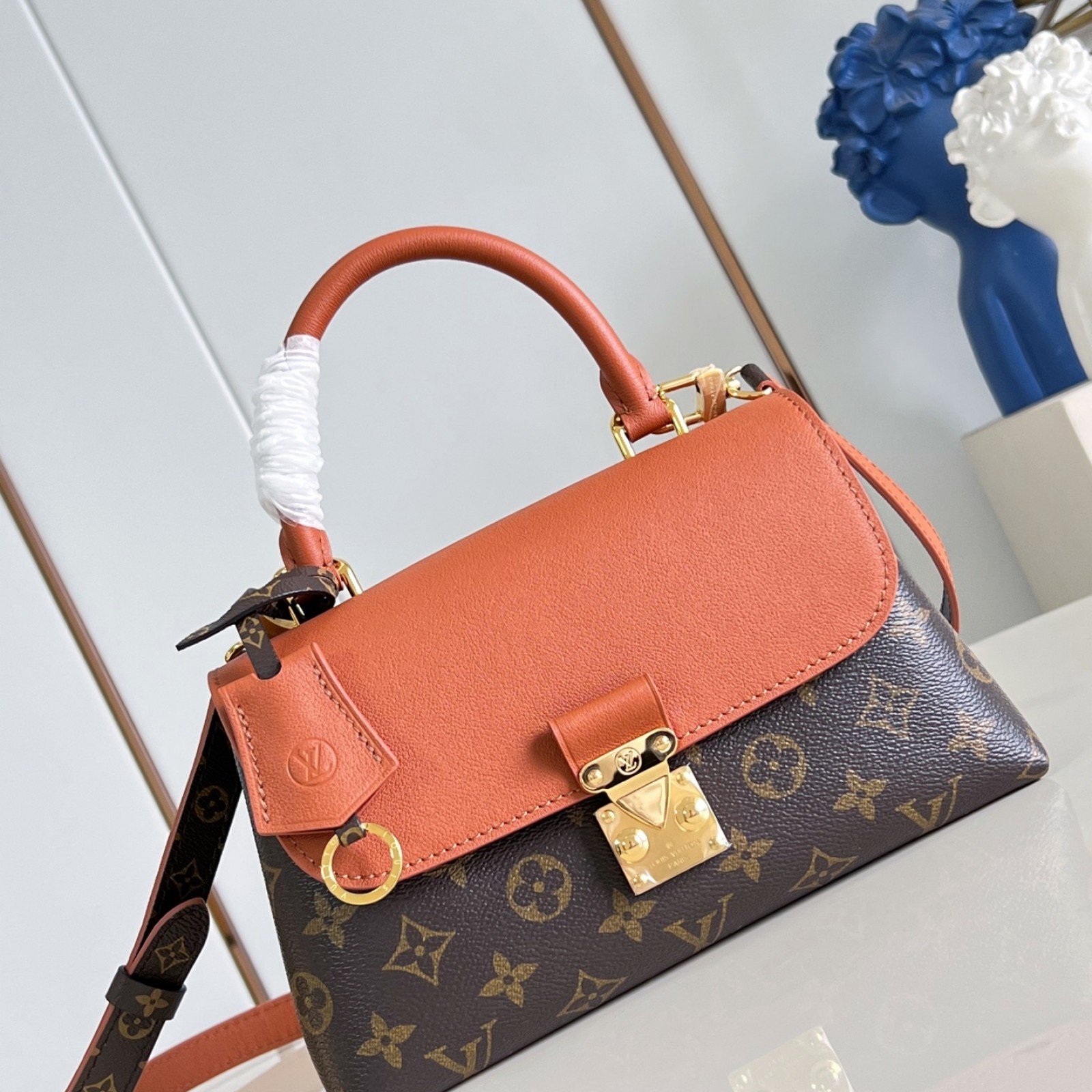 LV bag 216553 $222.75 USD