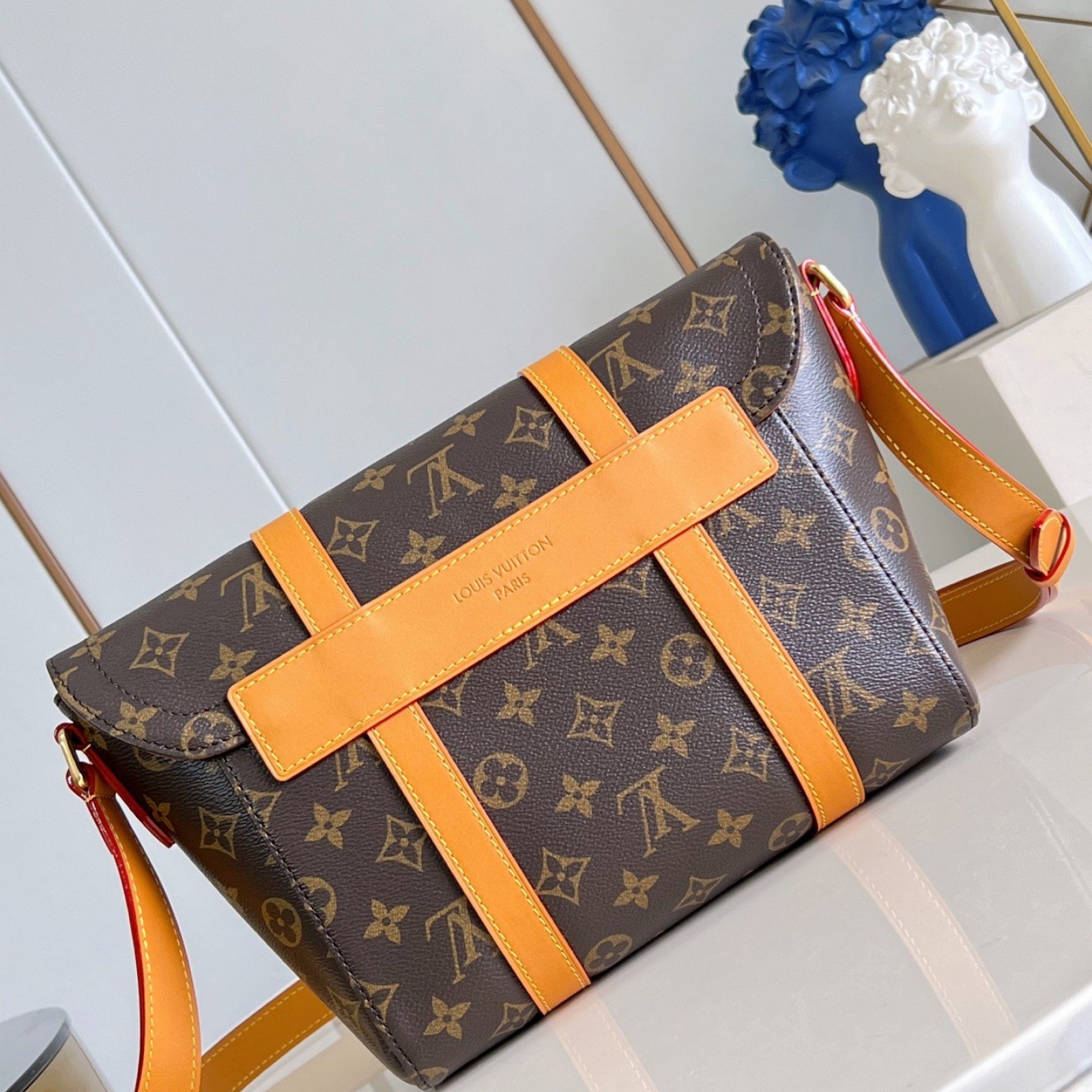 LV bag 216564 $198 USD