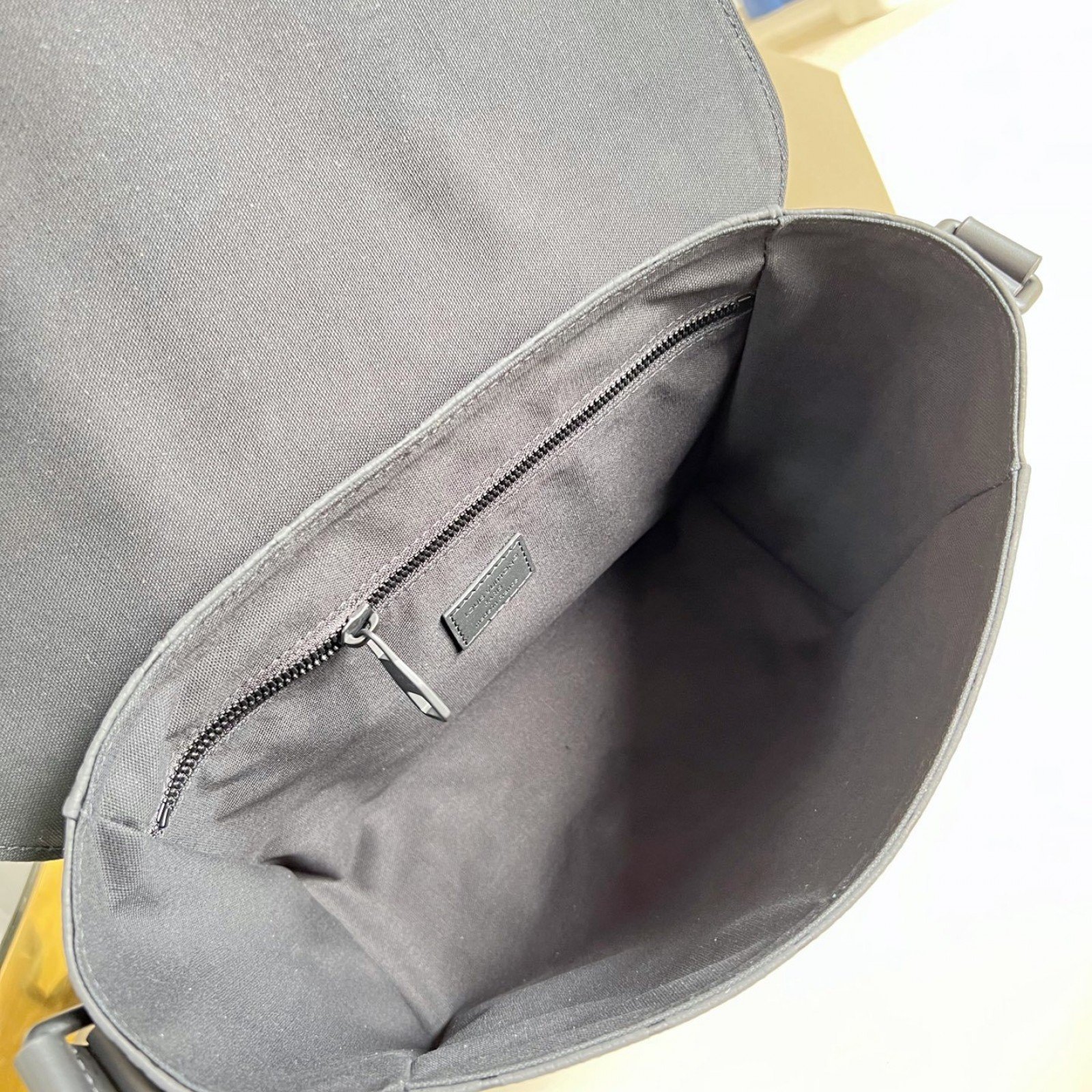 LV bag 216565 $236.5 USD