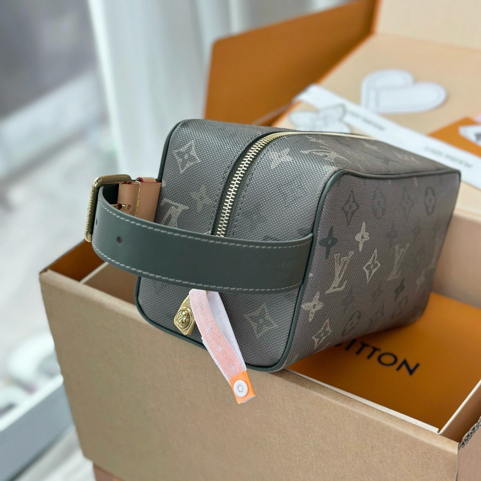 LV bag 216568 $178.75 USD