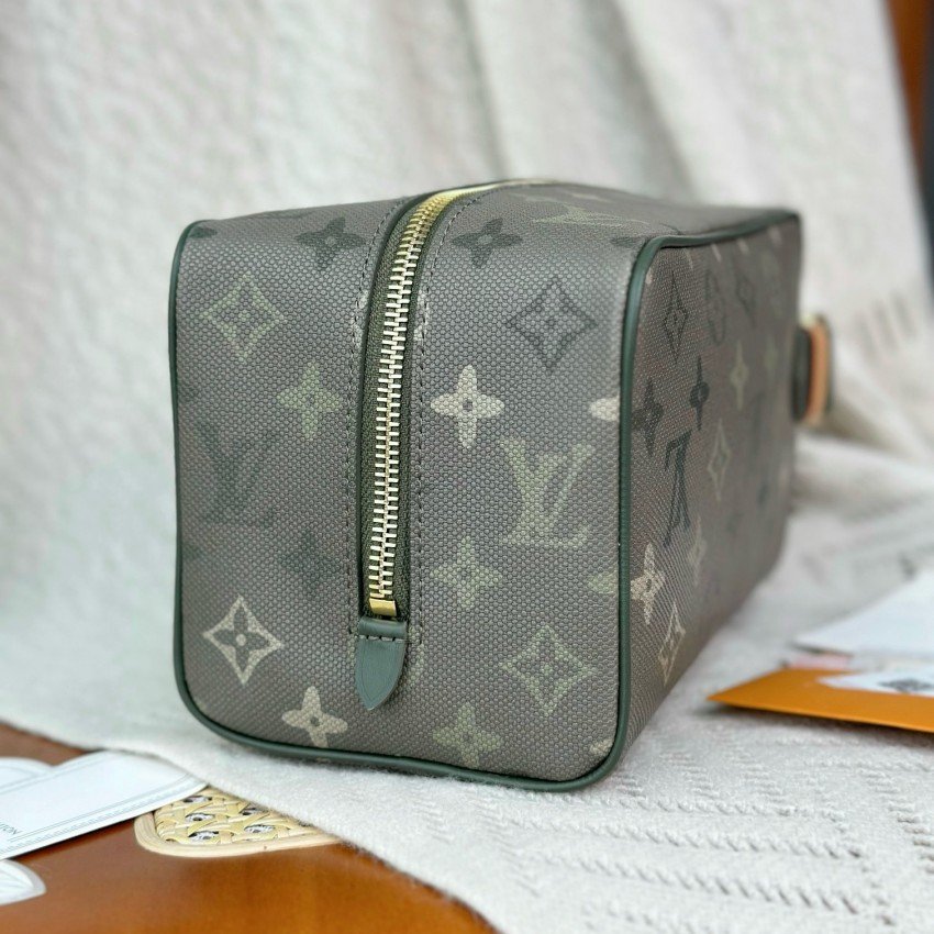 LV bag 216568 $178.75 USD