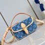 LV bag 220275 $156.75 USD