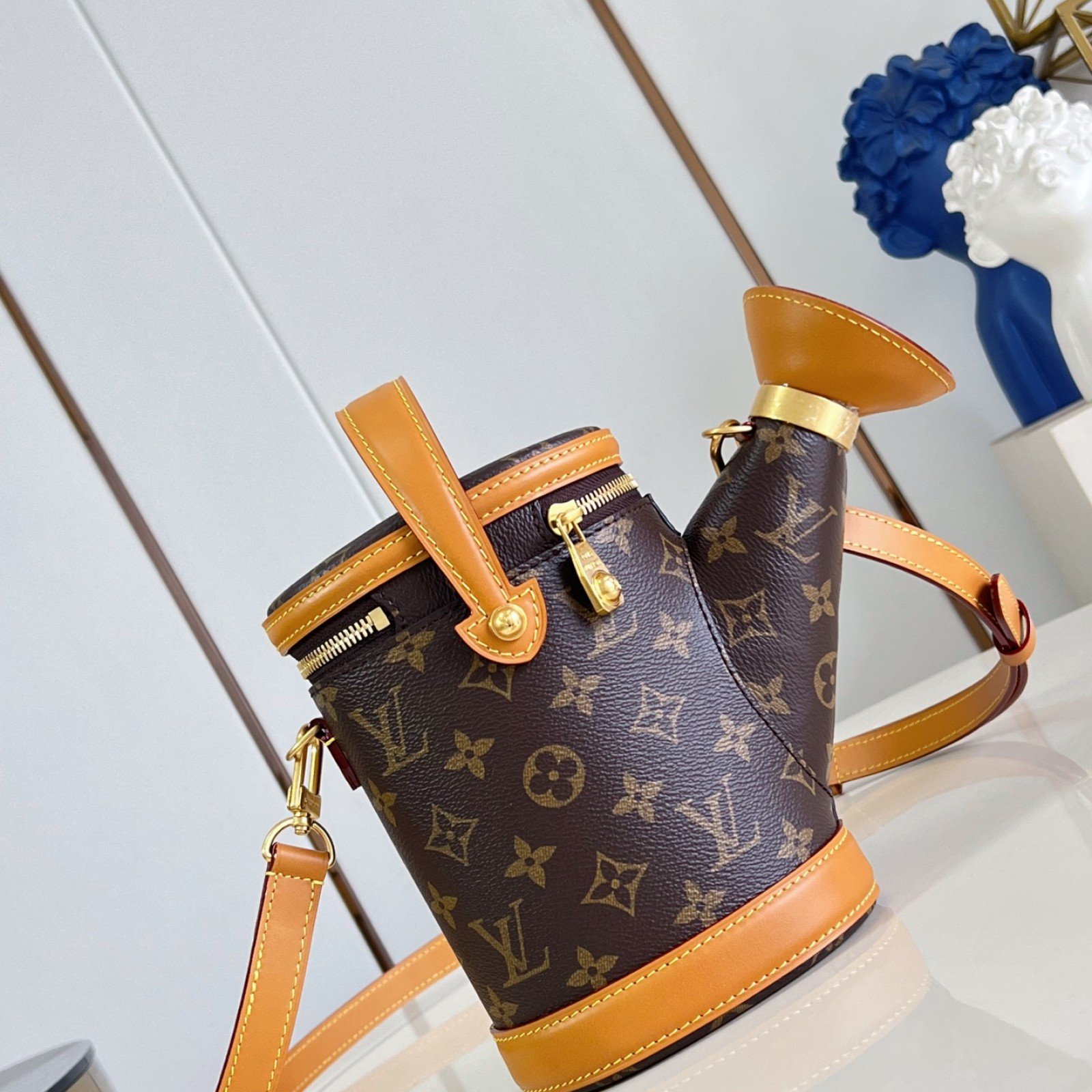LV bag 220277 $198 USD