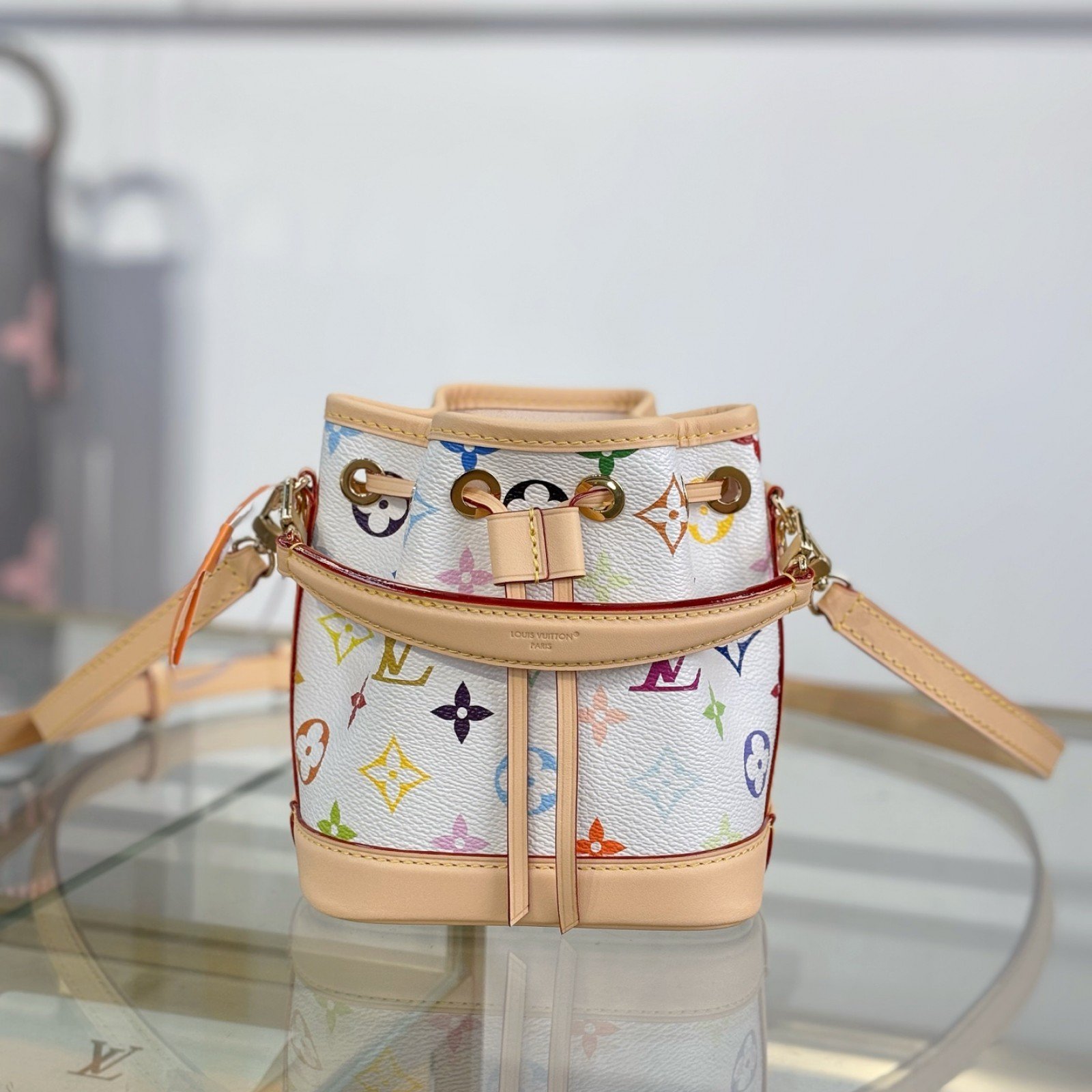 LV bag 220280 $247.5 USD
