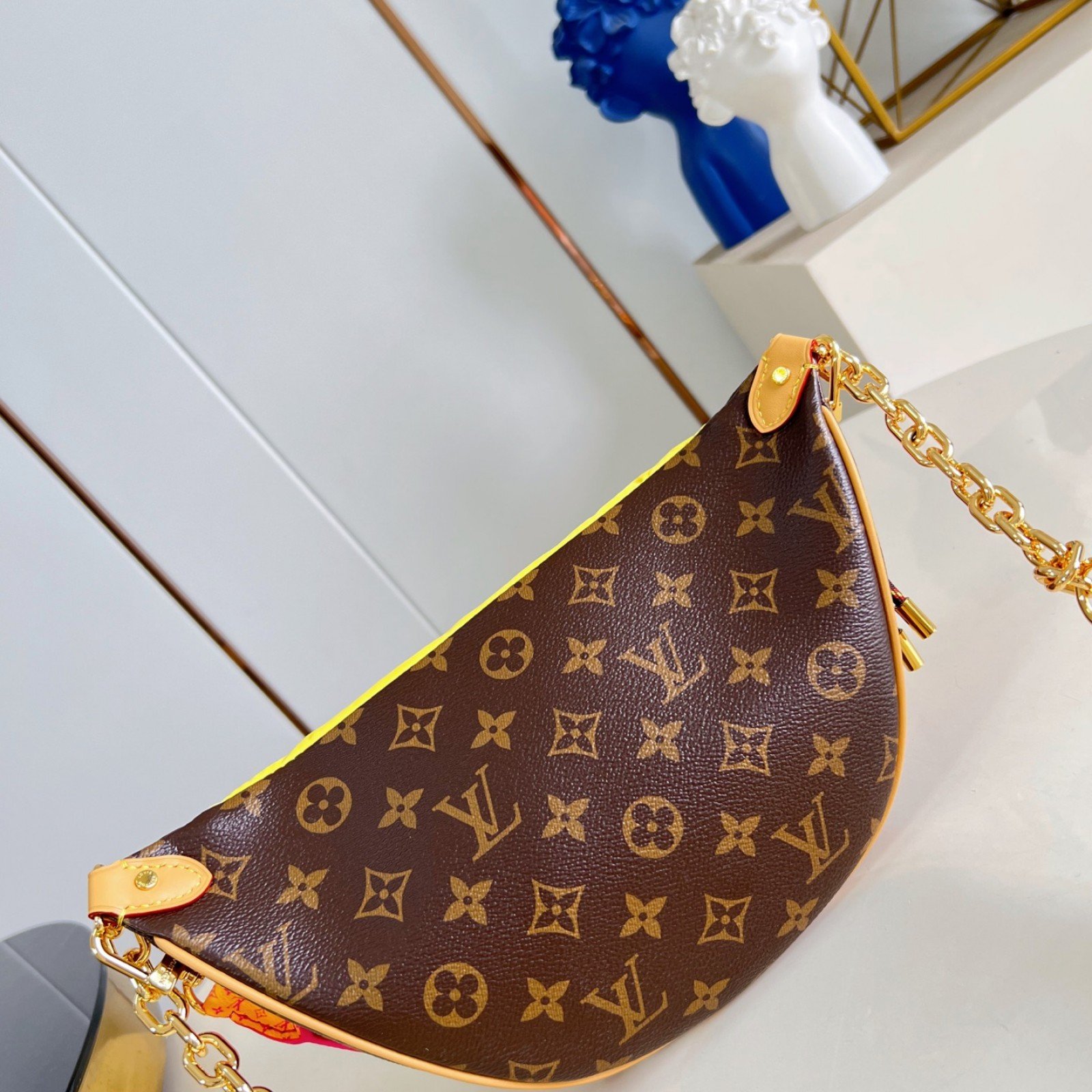 LV bag 220285 $178.75 USD