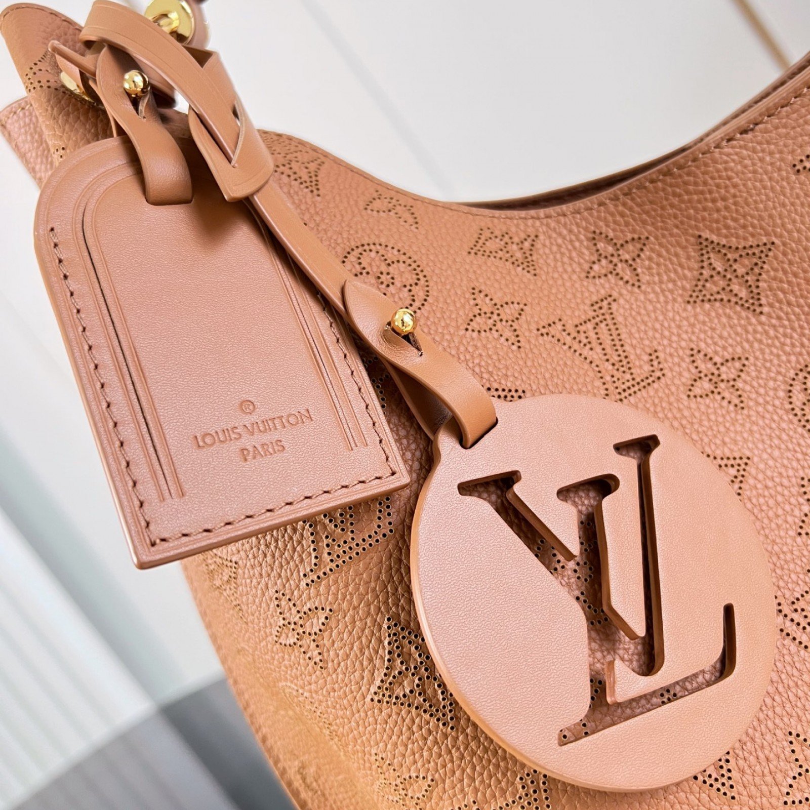 LV bag 220298 $360.25 USD