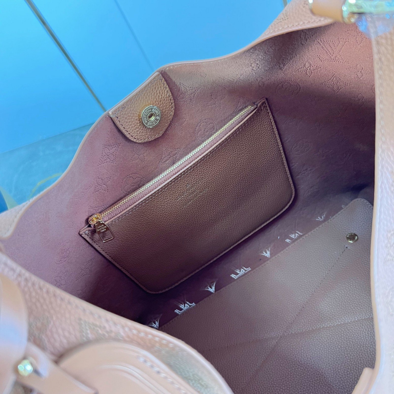 LV bag 220298 $360.25 USD