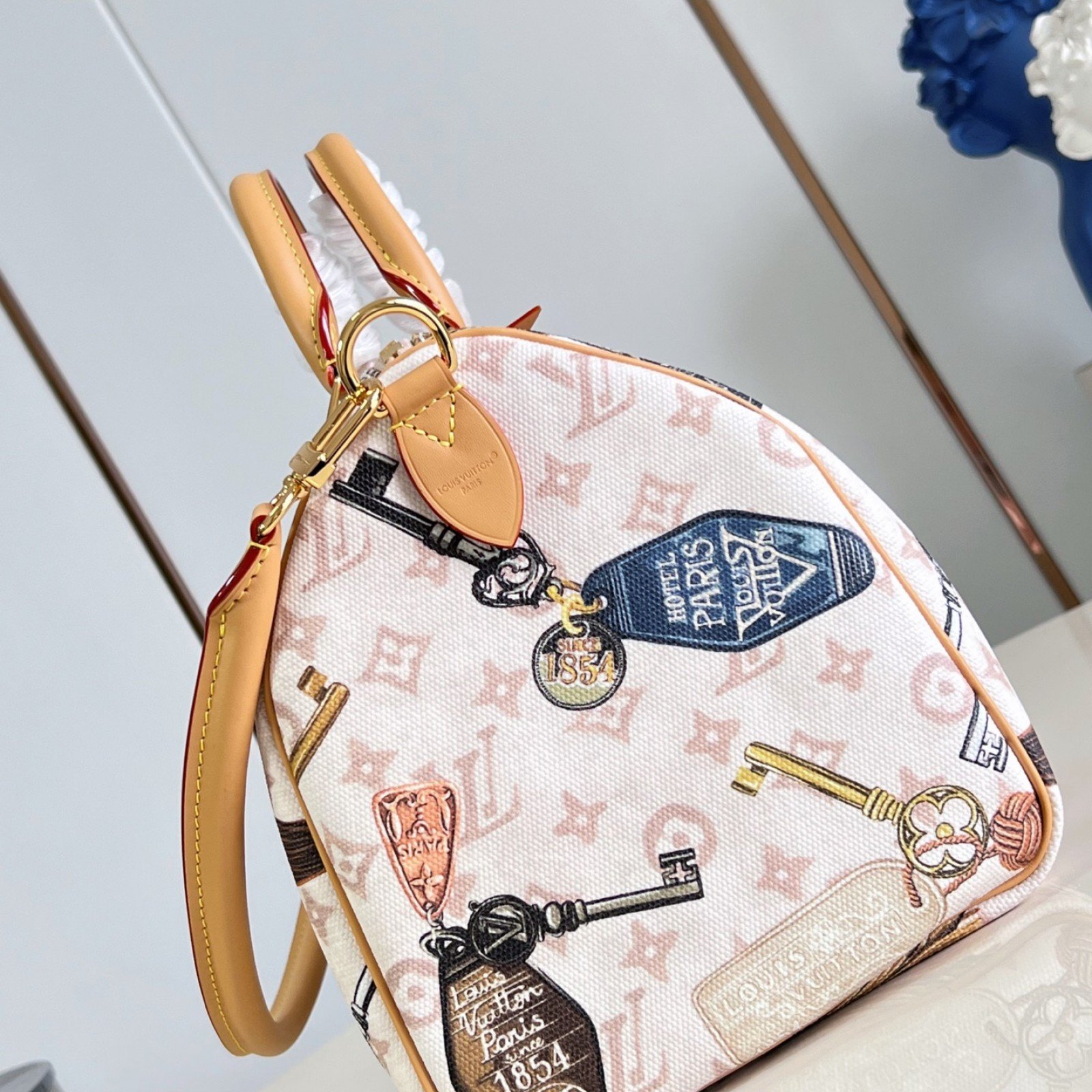 LV bag 220315 $206.25 USD