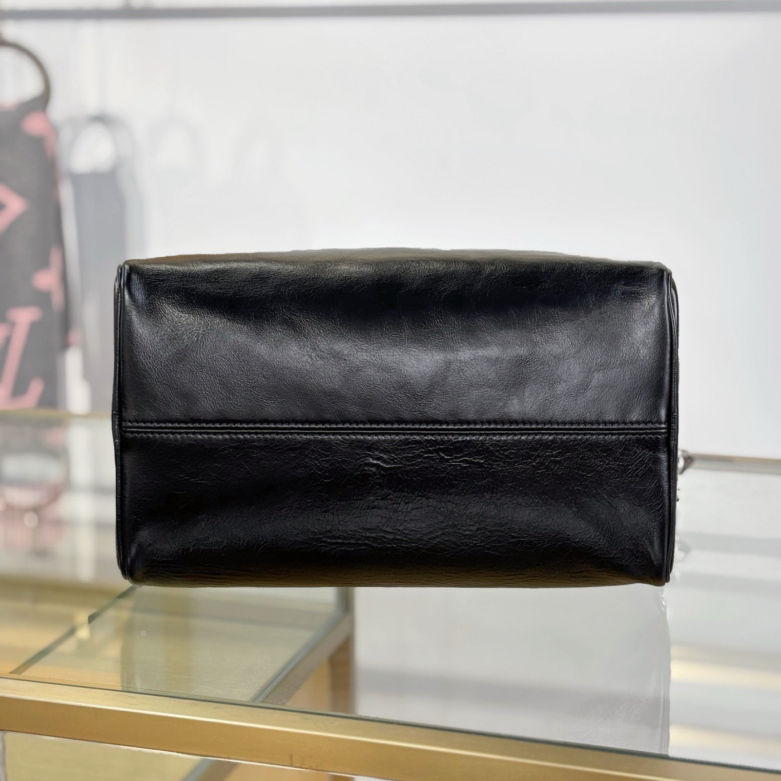 LV bag 220332 $288.75 USD