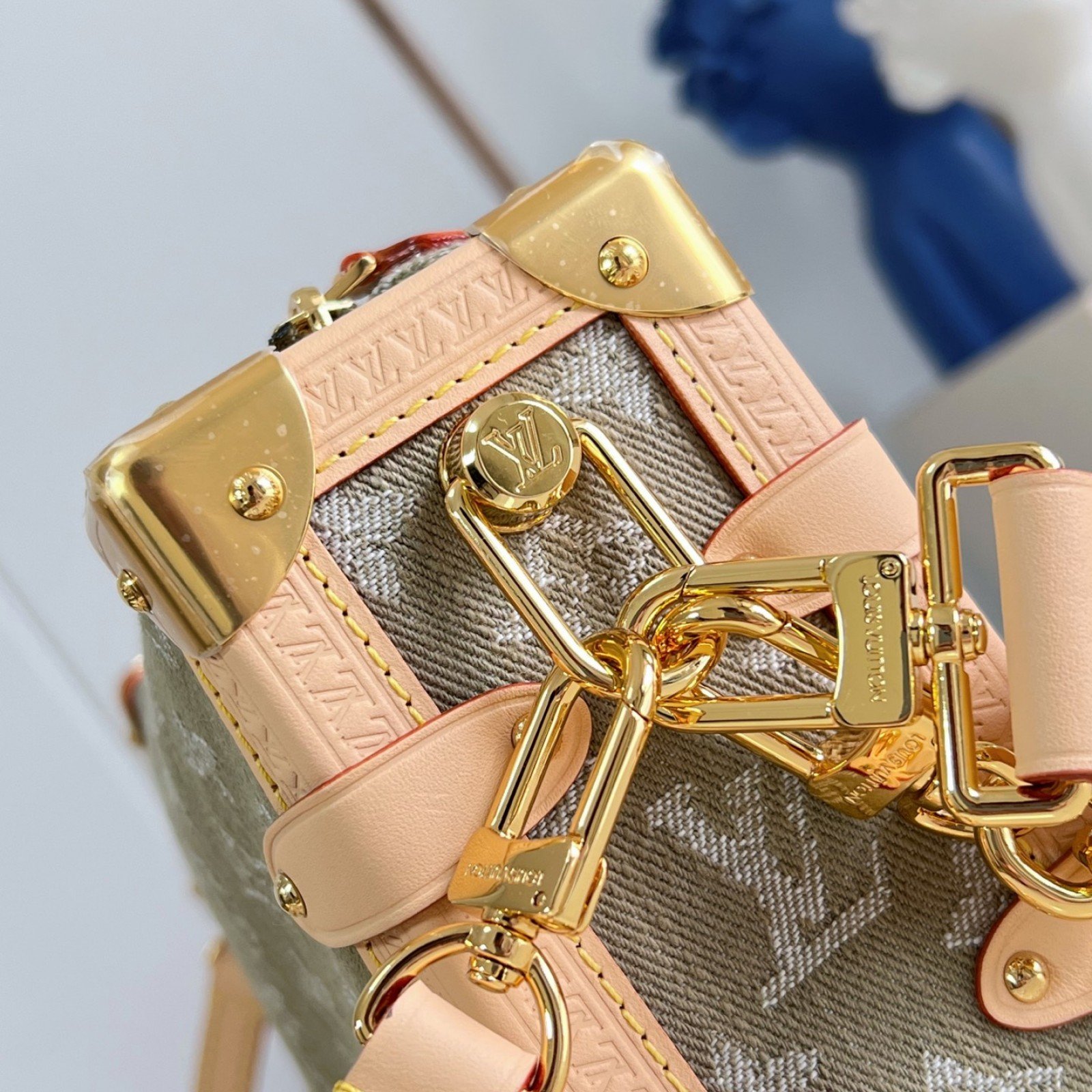 LV bag 220339 $220 USD