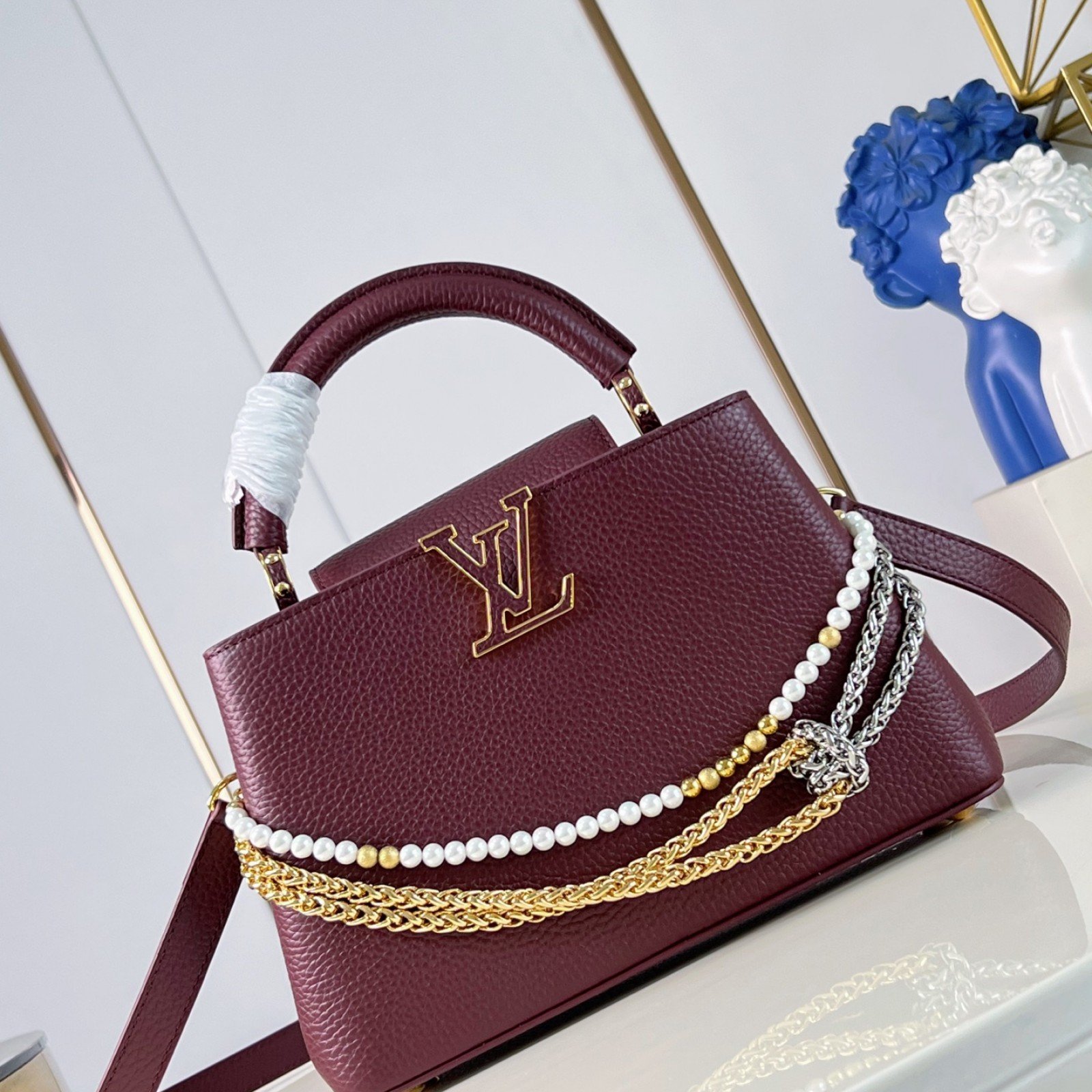LV bag 220342 $398.75 USD