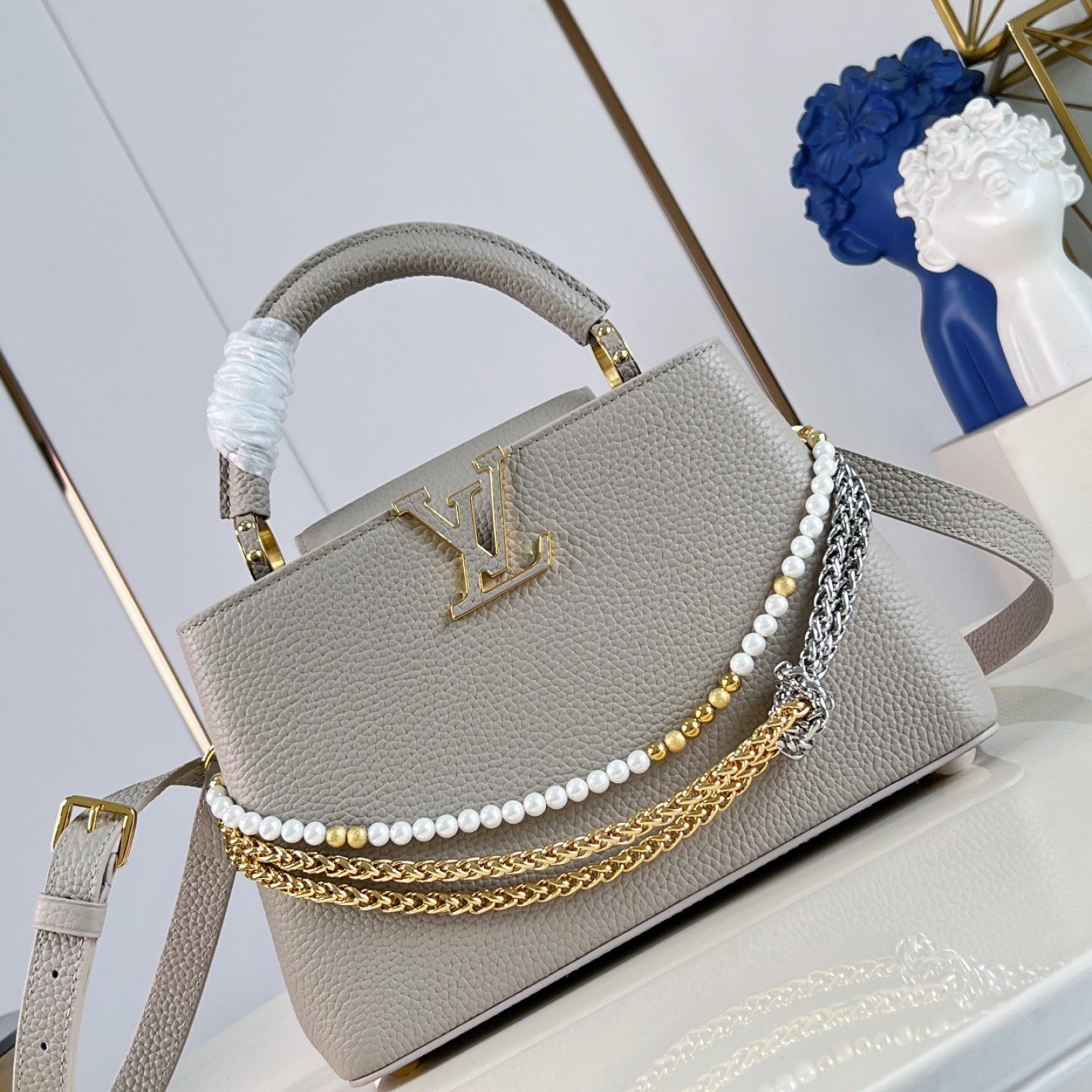 LV bag 220346 $398.75 USD