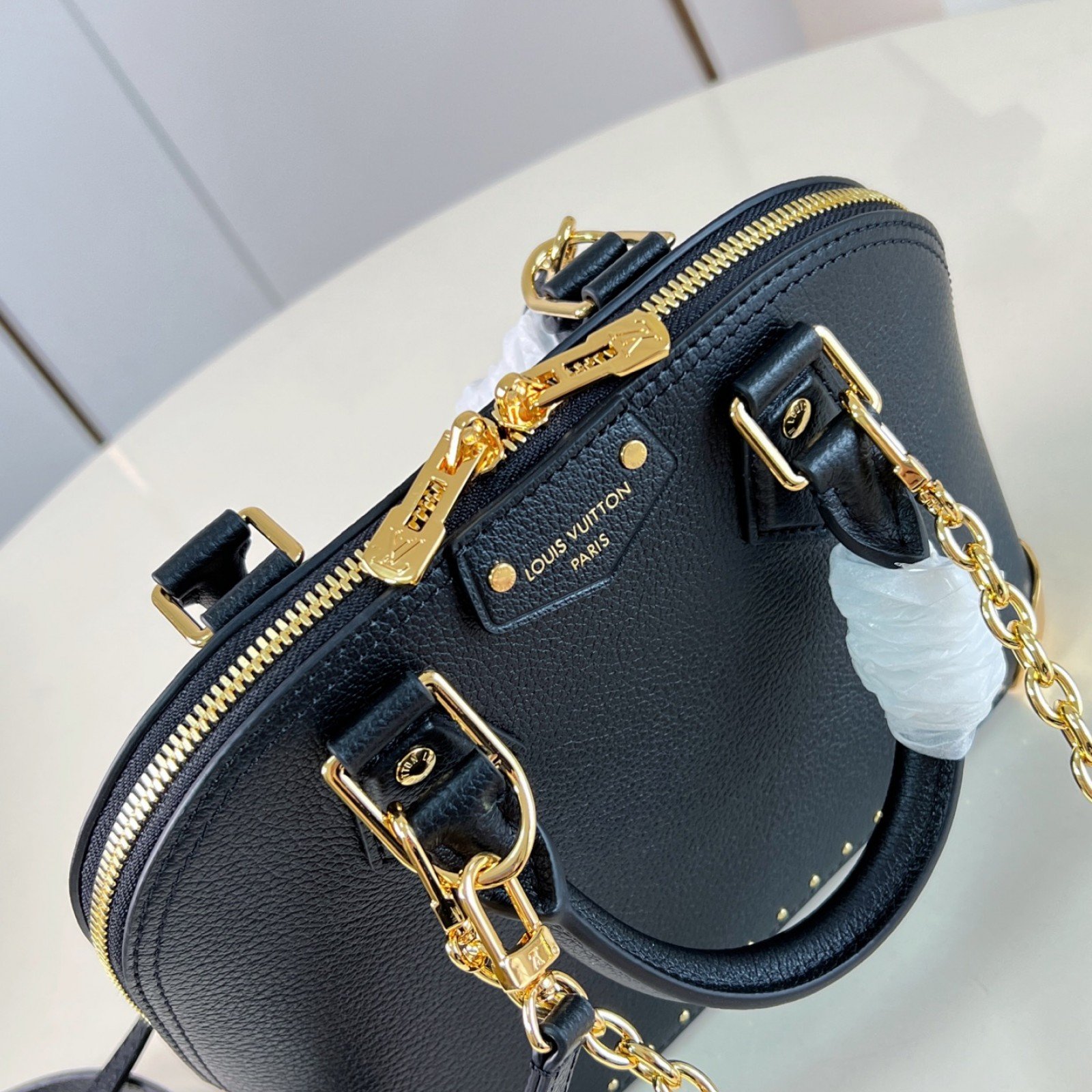 LV bag 220352 $247.5 USD
