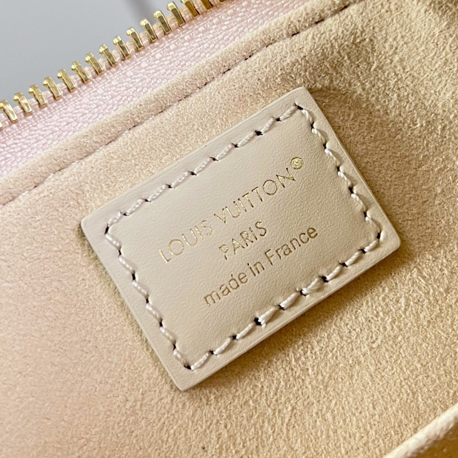 LV bag 220356 $275 USD