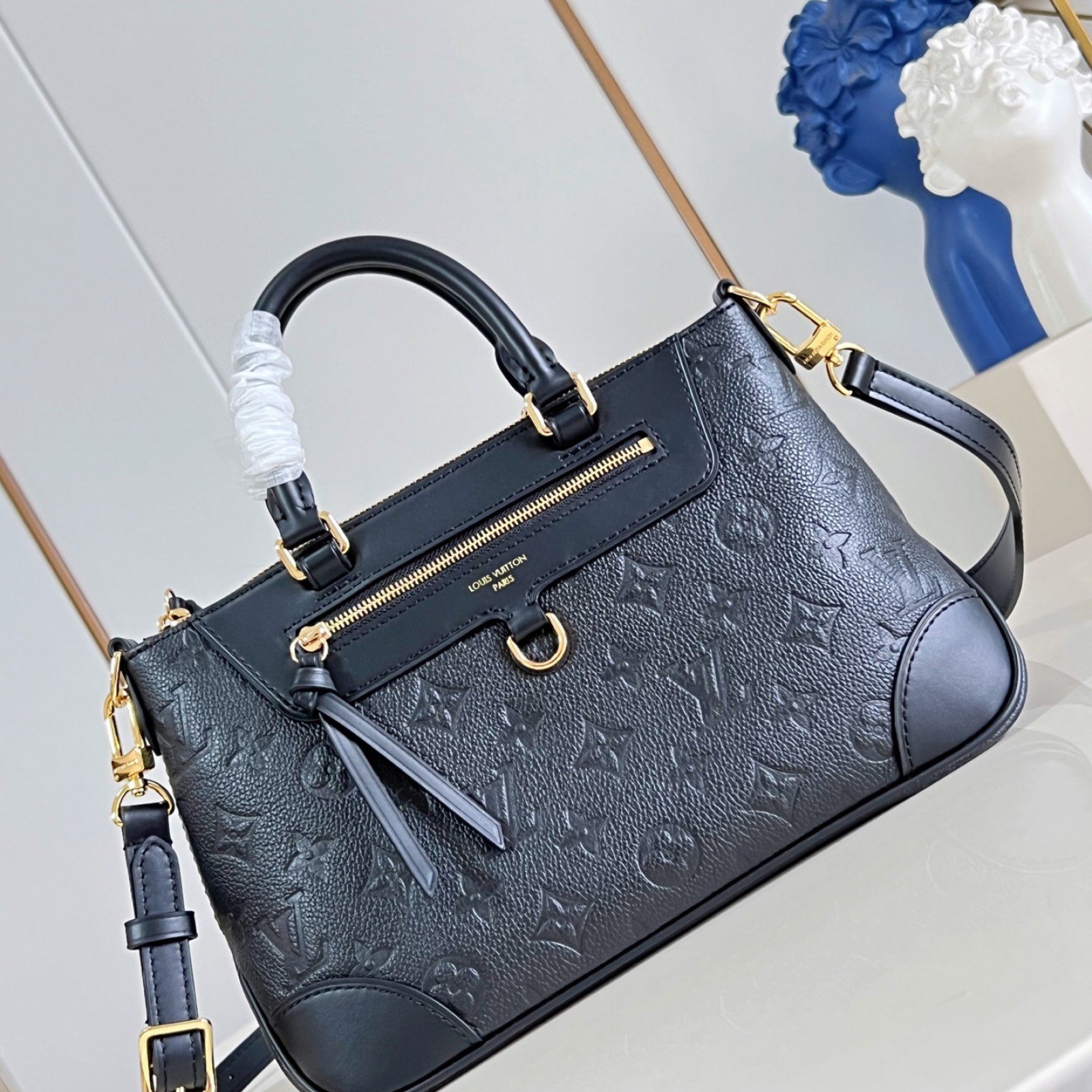 LV bag 220357 $275 USD