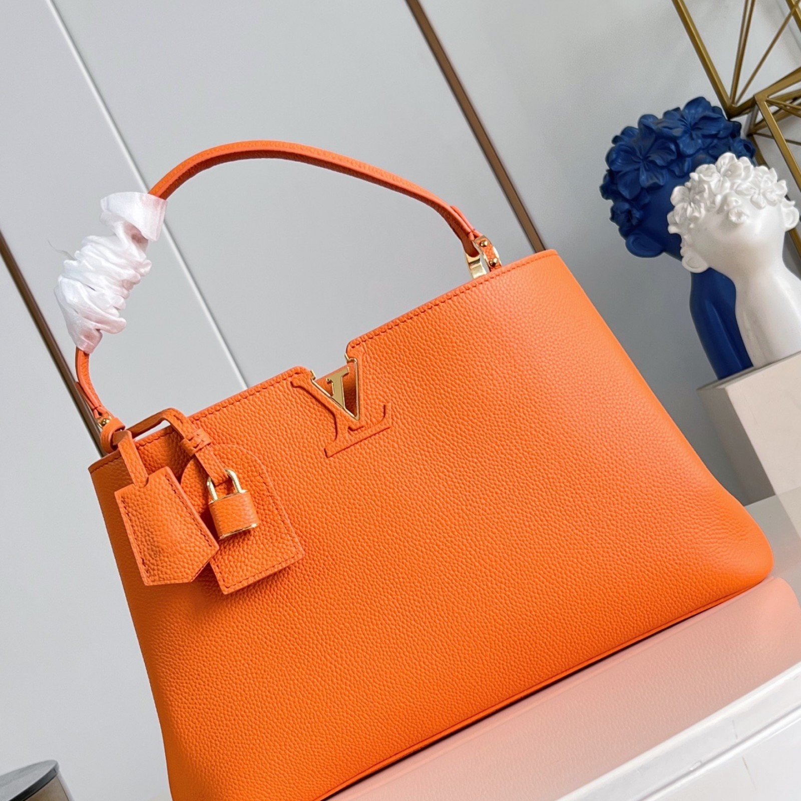 LV bag 220361 $365.75 USD