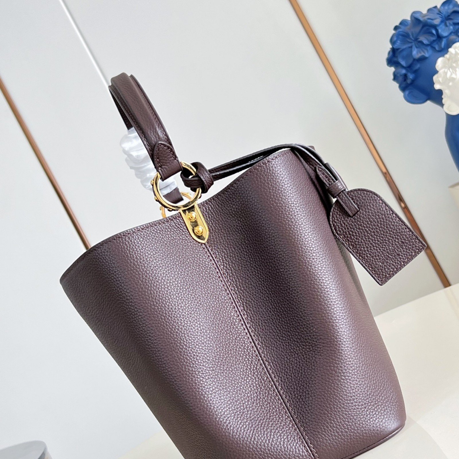 LV bag 220363 $365.75 USD