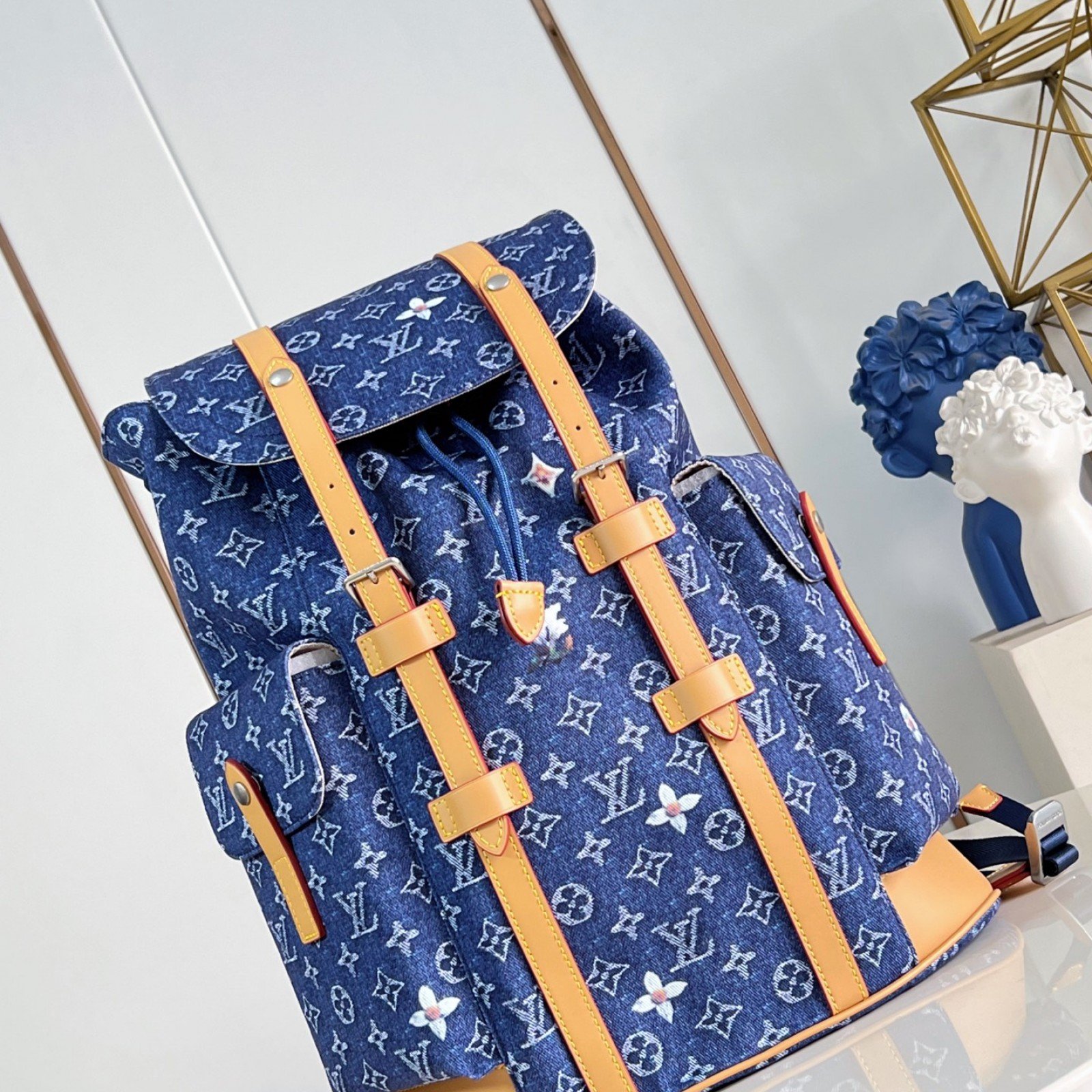 LV bag 220374 $269.5 USD