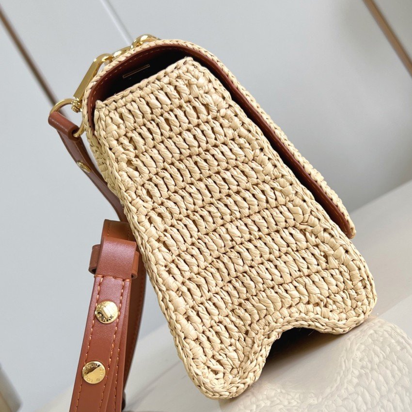 LV bag 220439 $269.5 USD