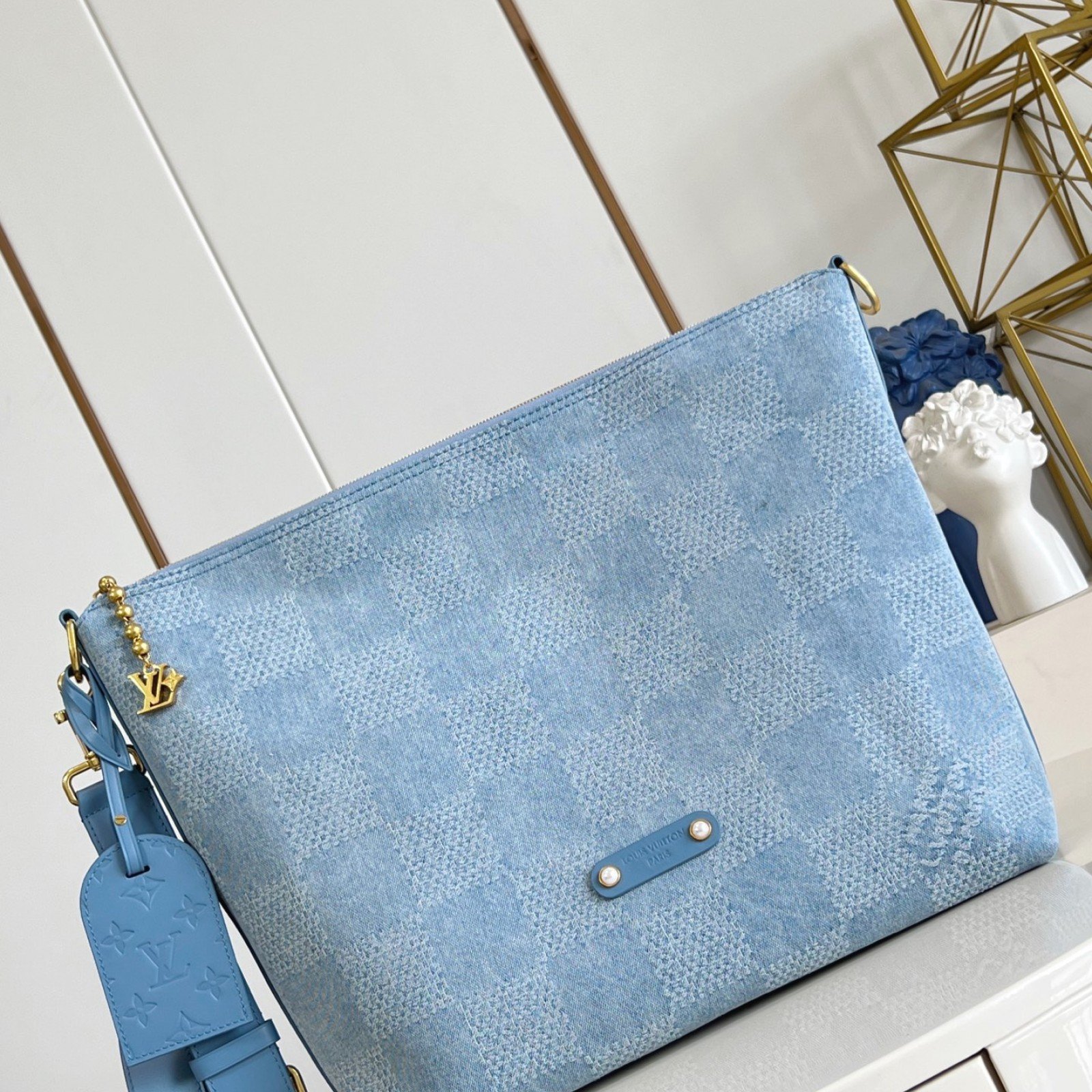 LV bag 220457 $187 USD