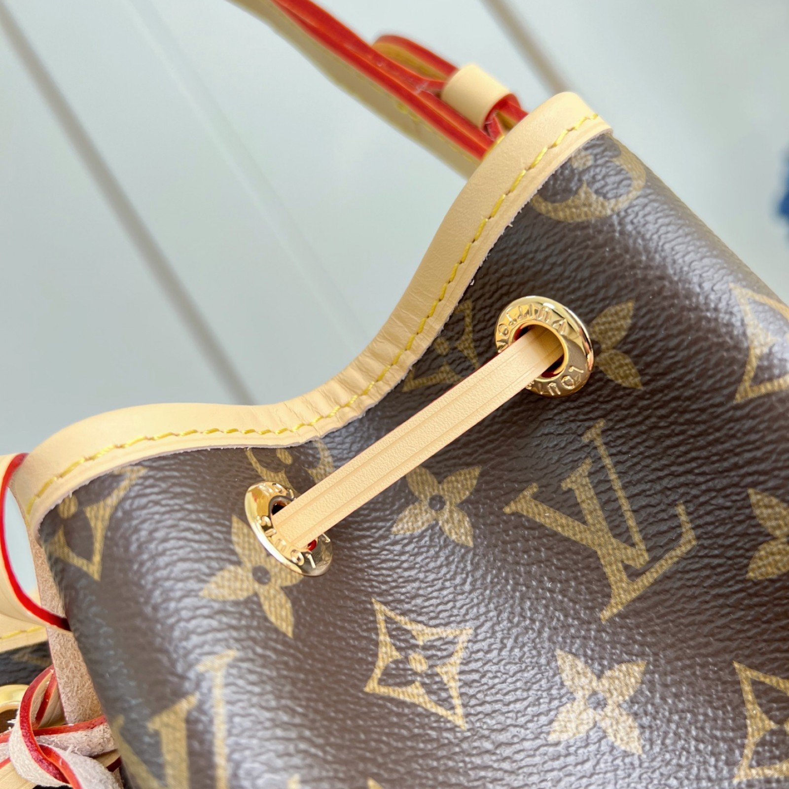LV bag 220463 $200.75 USD