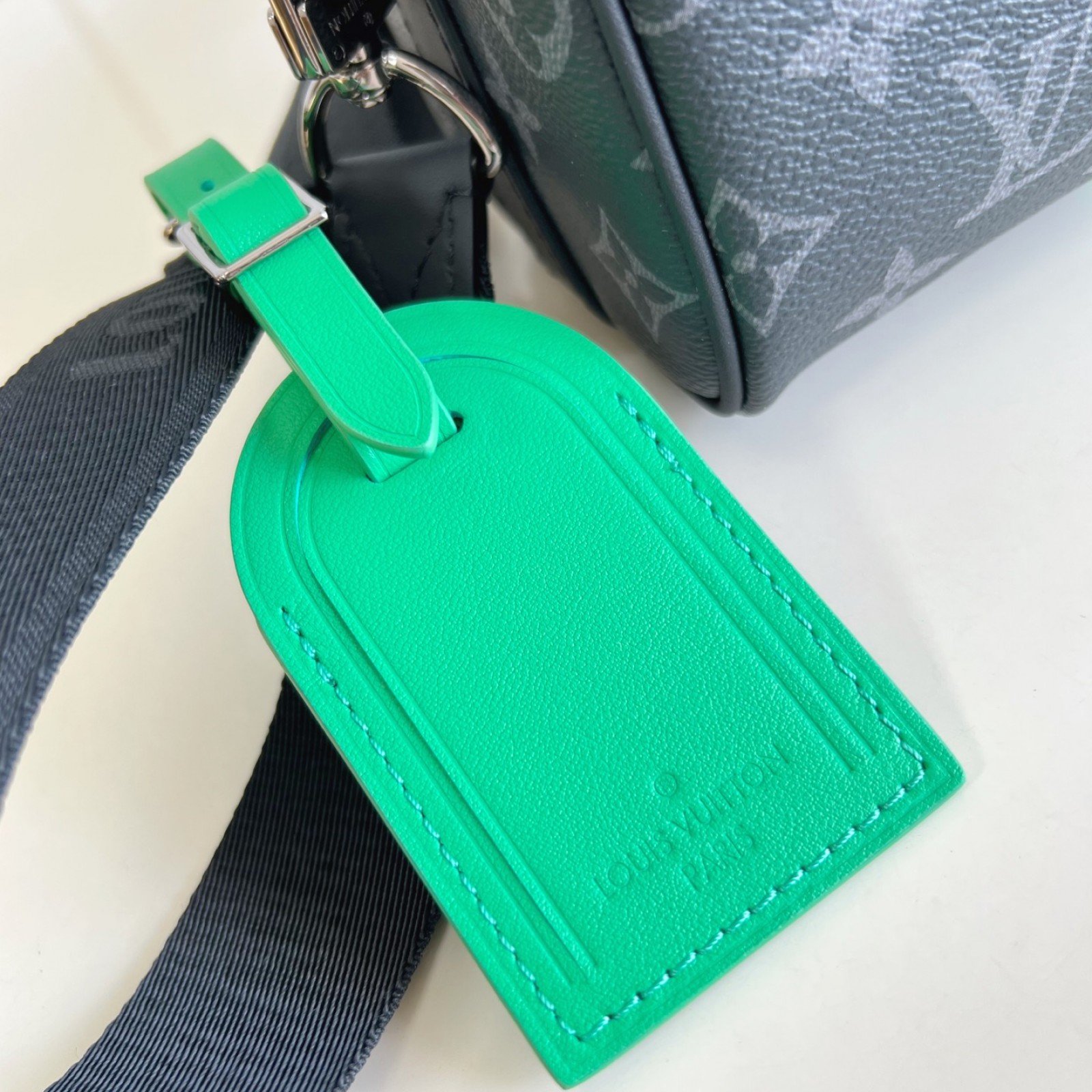 LV bag 220492 $178.75 USD