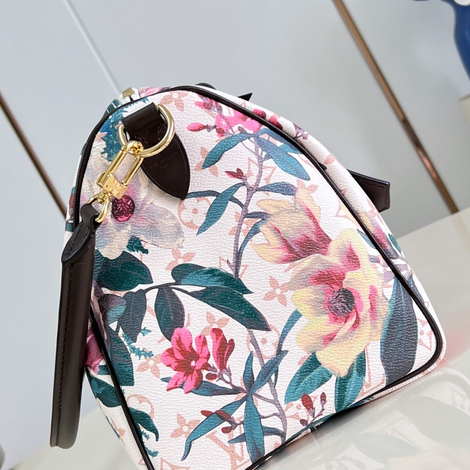 LV bag 220497 $206.25 USD