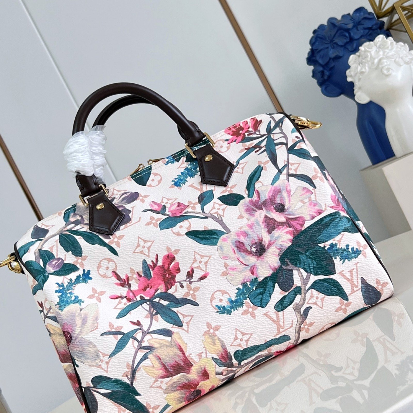 LV bag 220497 $206.25 USD