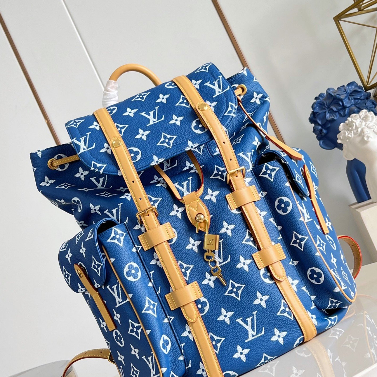 LV bag 220503 $508.75 USD