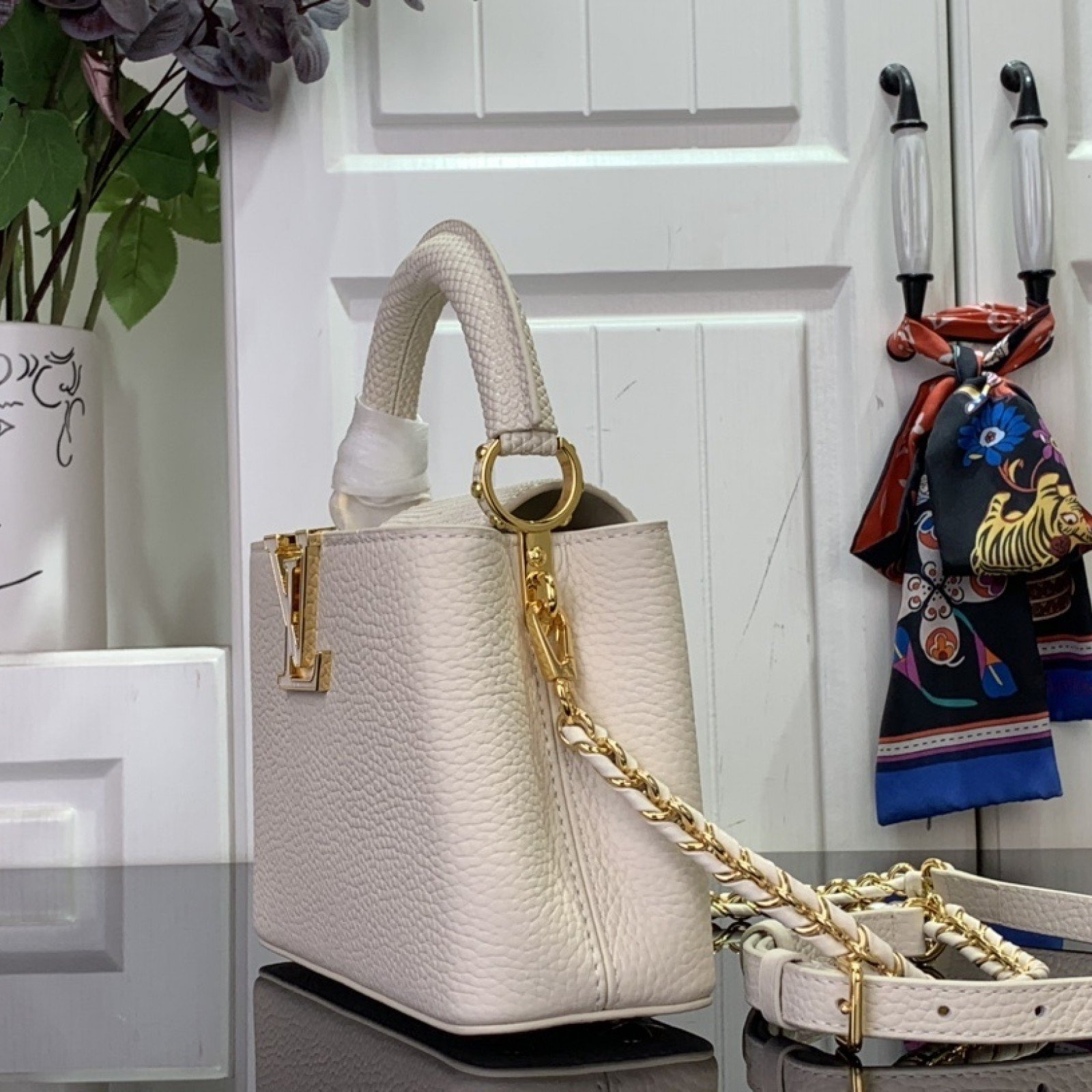LV capucines bb m25611