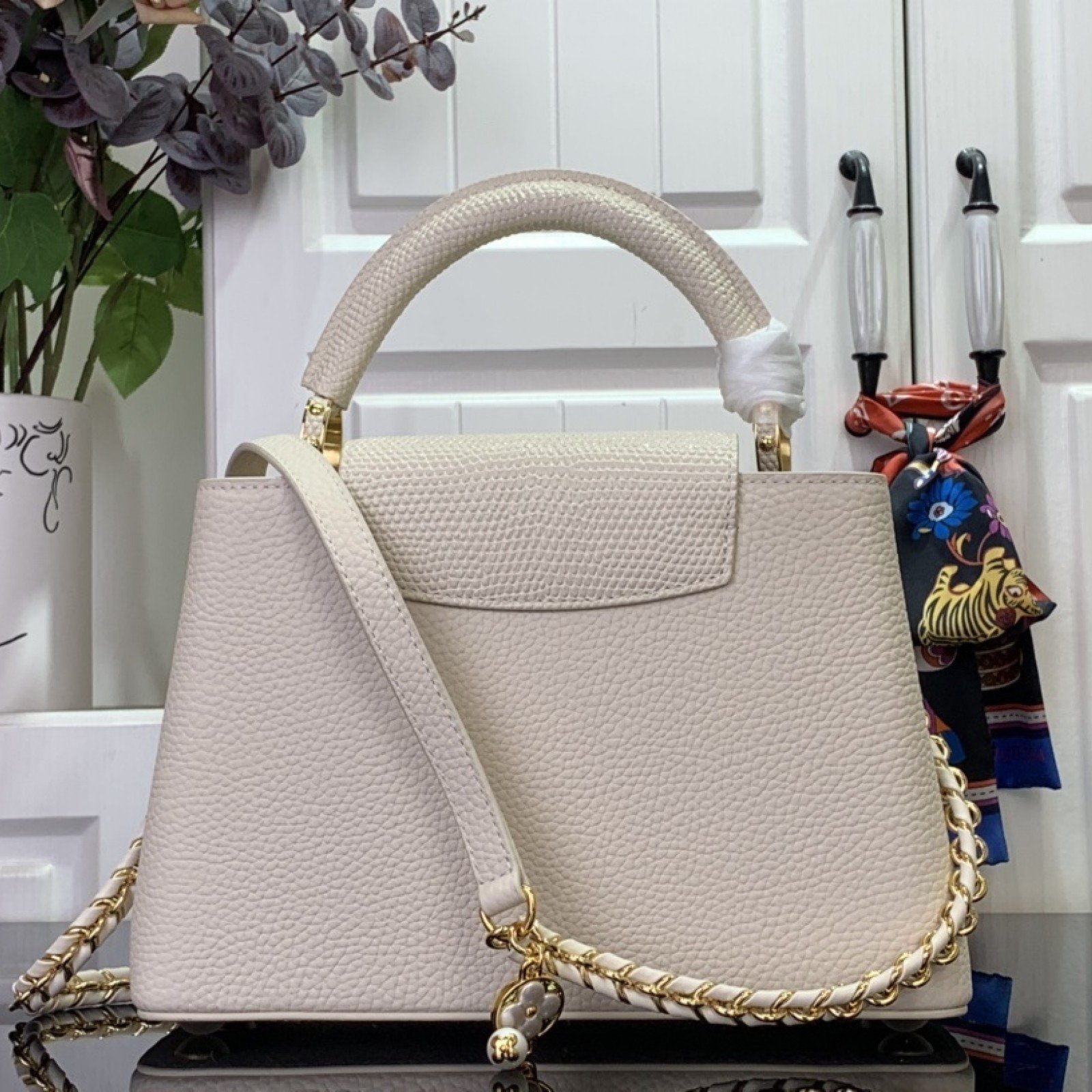LV capucines bb m25611