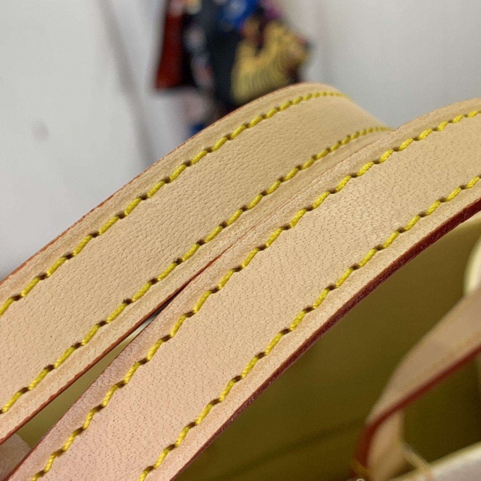 LV onthego mm  n40518A