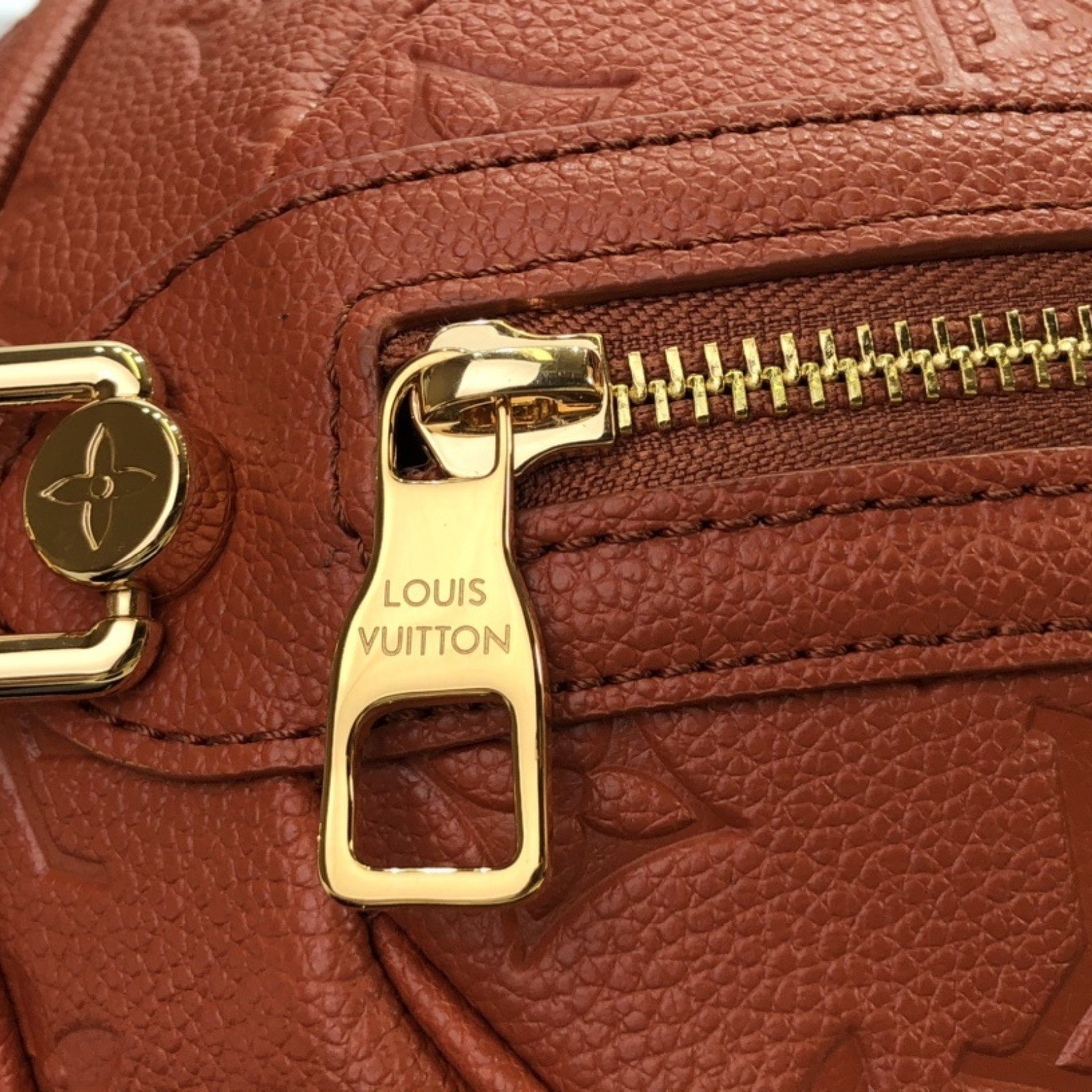 LVXNBA BALL IN BASKET M57974