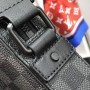 LV ALPHA MESSENGER M44165