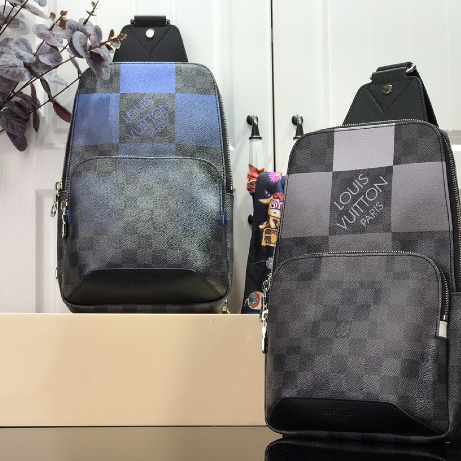 LV AVENUE SLING BAG N40403