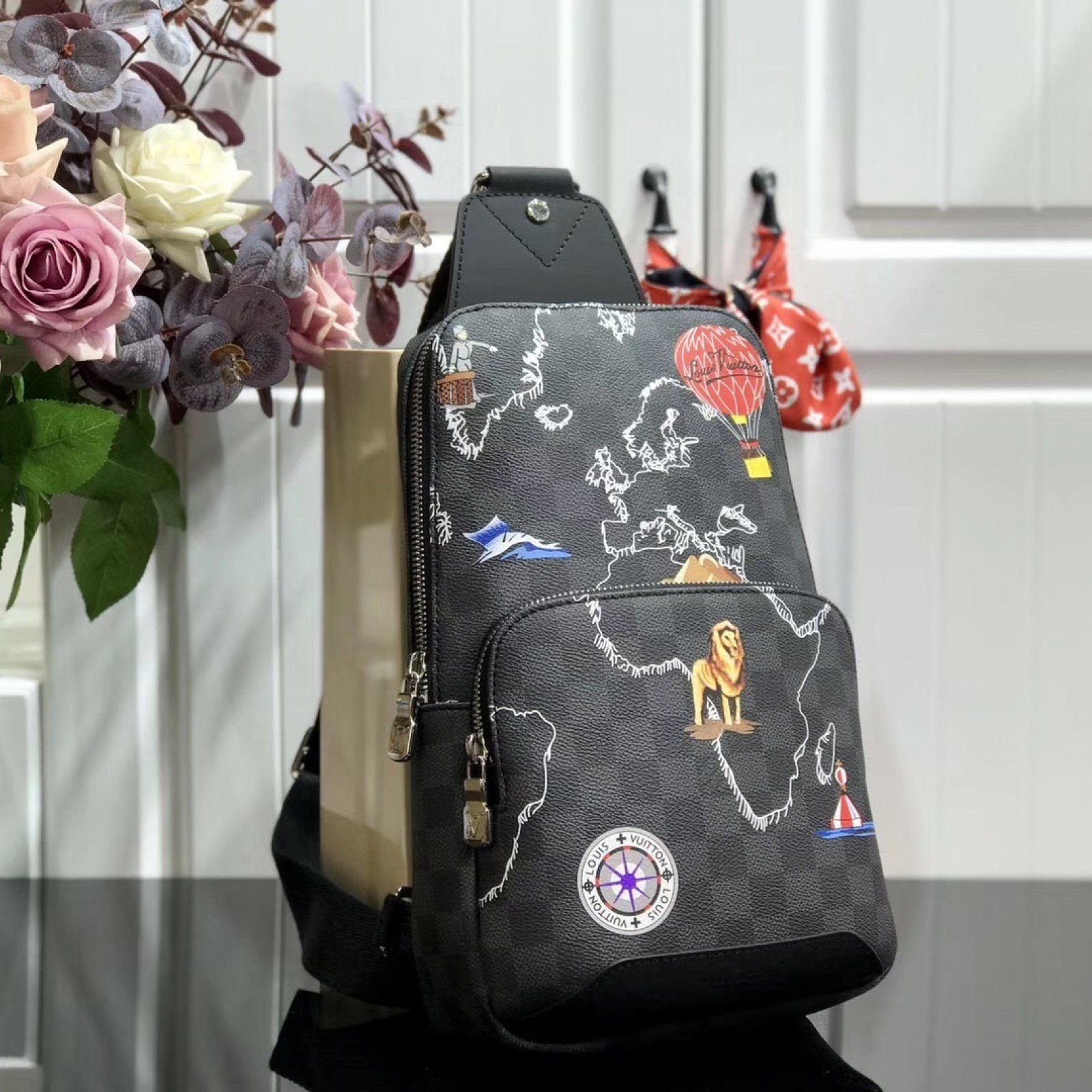 LV AVENUE SLING BAG N41719DT