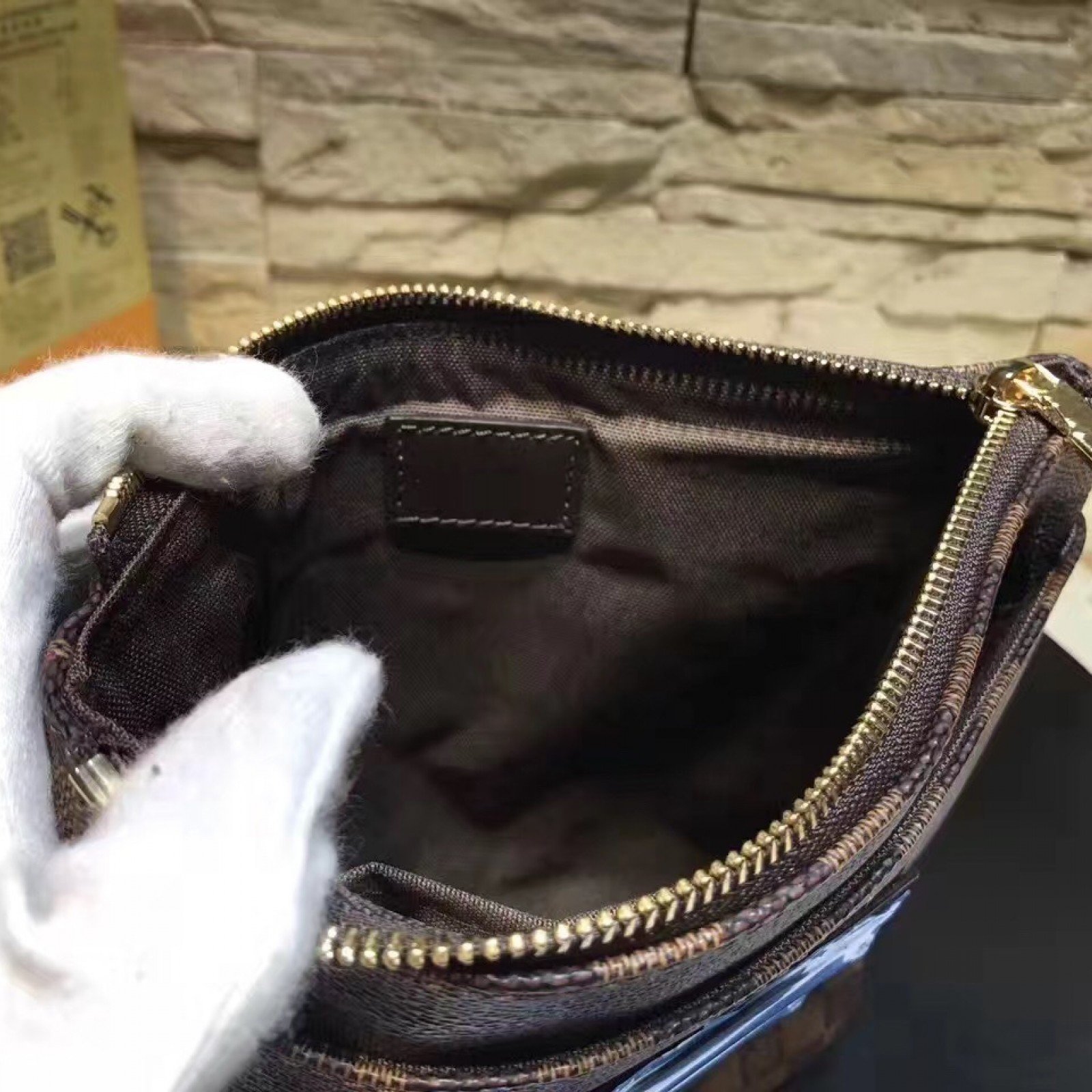 LV BROOKLYN N41100