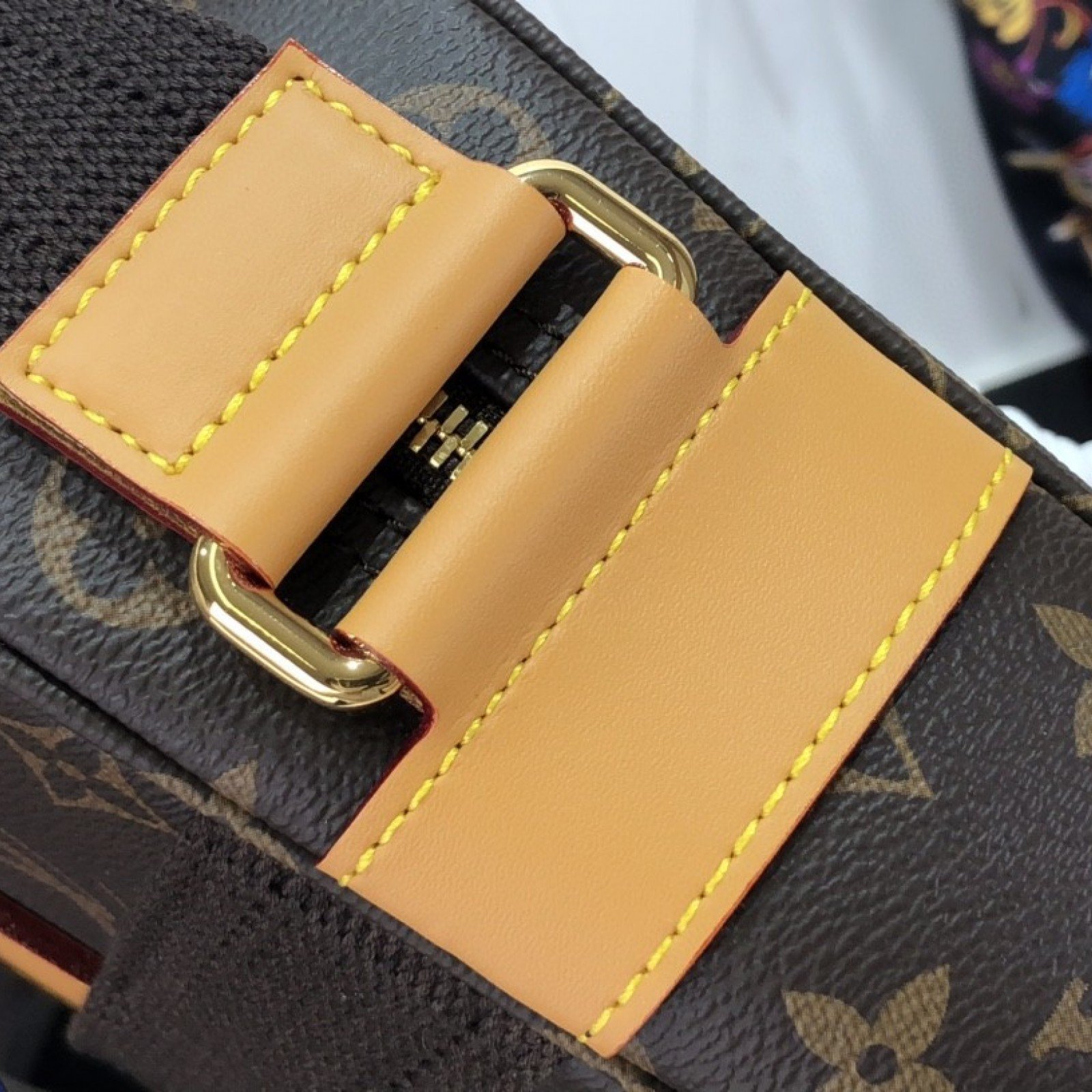 LV BUSINESS BAG M40043