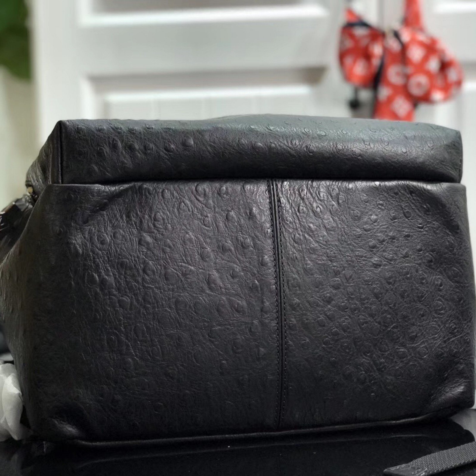 LV Bakcpack M94714TN