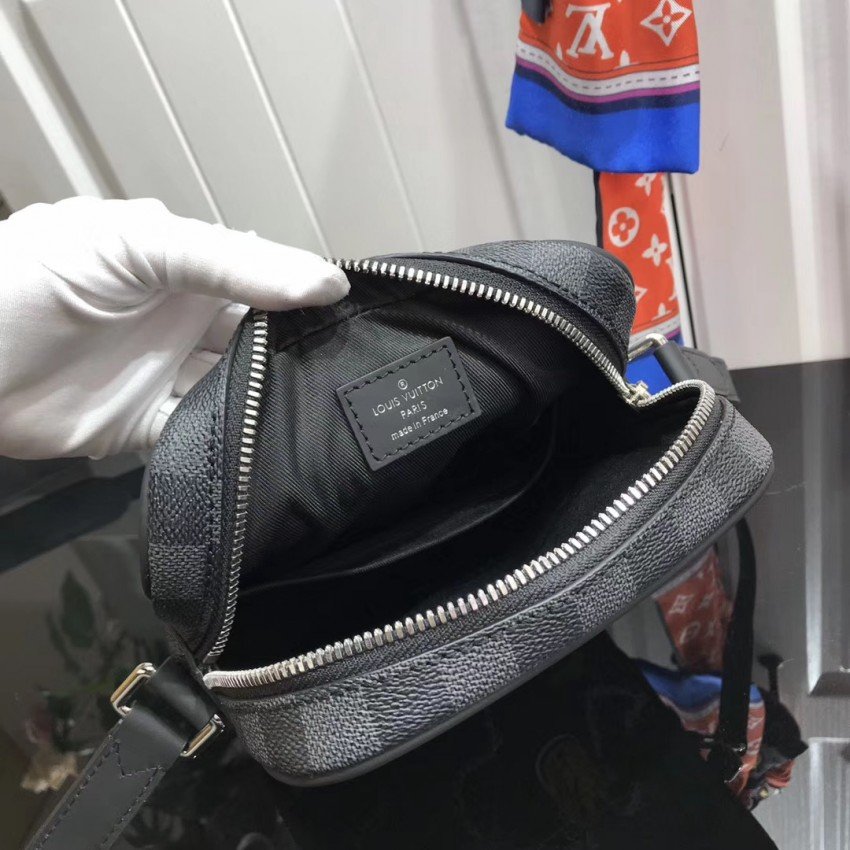 LV DANUBE SLIM PM M51460