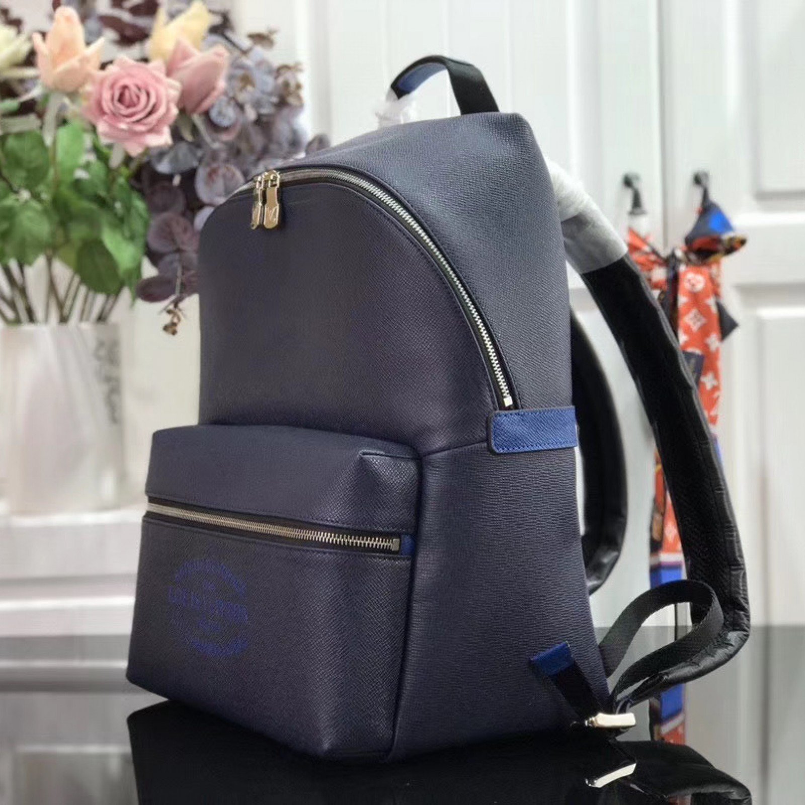 LV DISCOVERY BACKPACK PM M30359