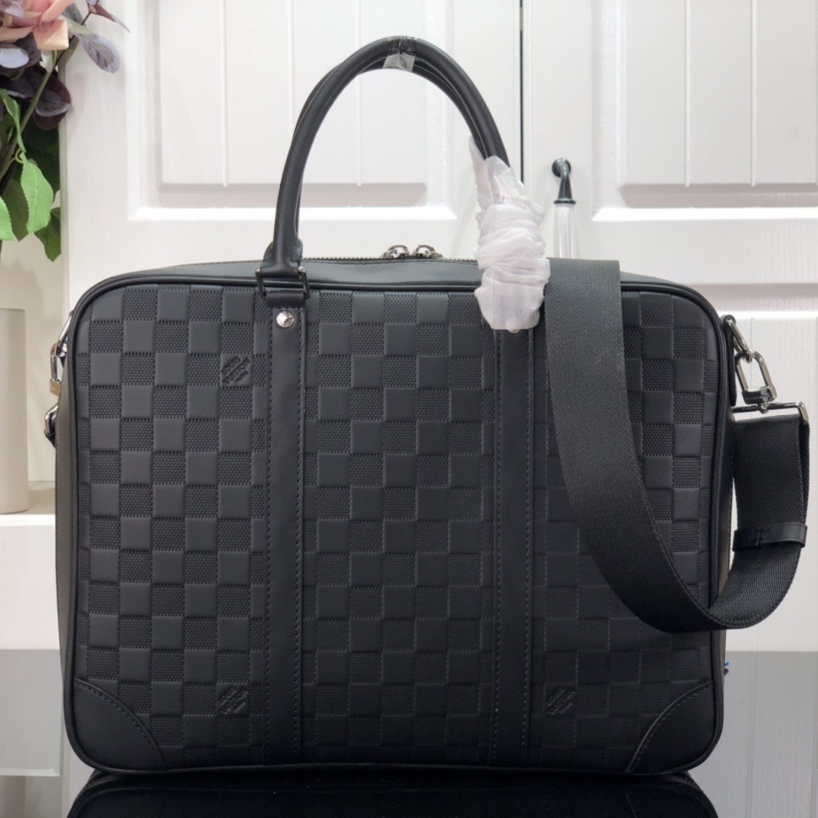LV Handbag N45288