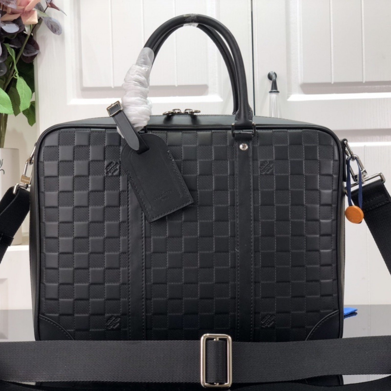 LV Handbag N45288
