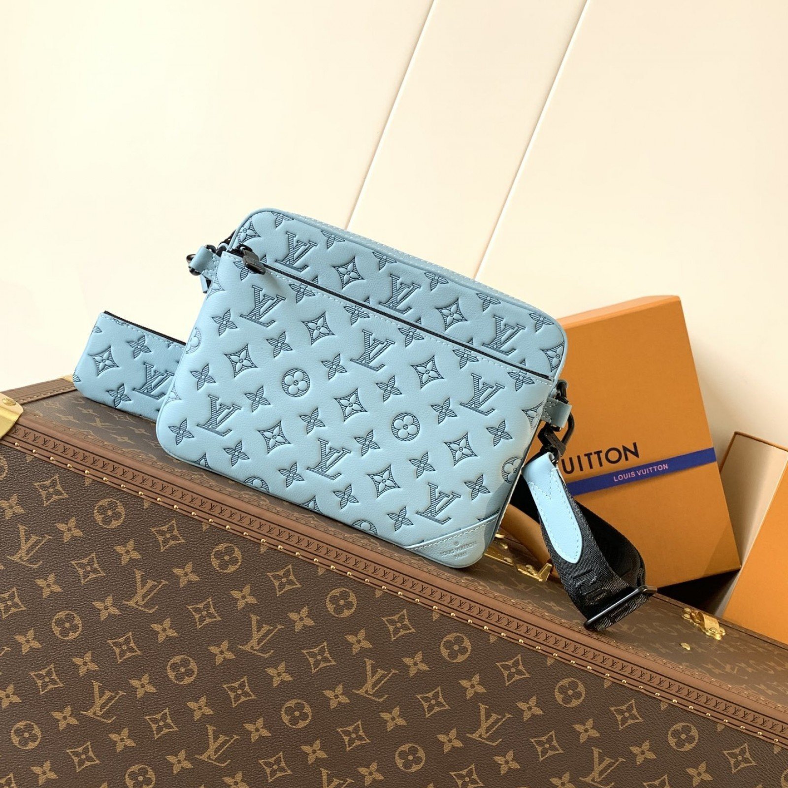 LV MEN bag 50817A
