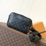 LV MEN bag 50817A