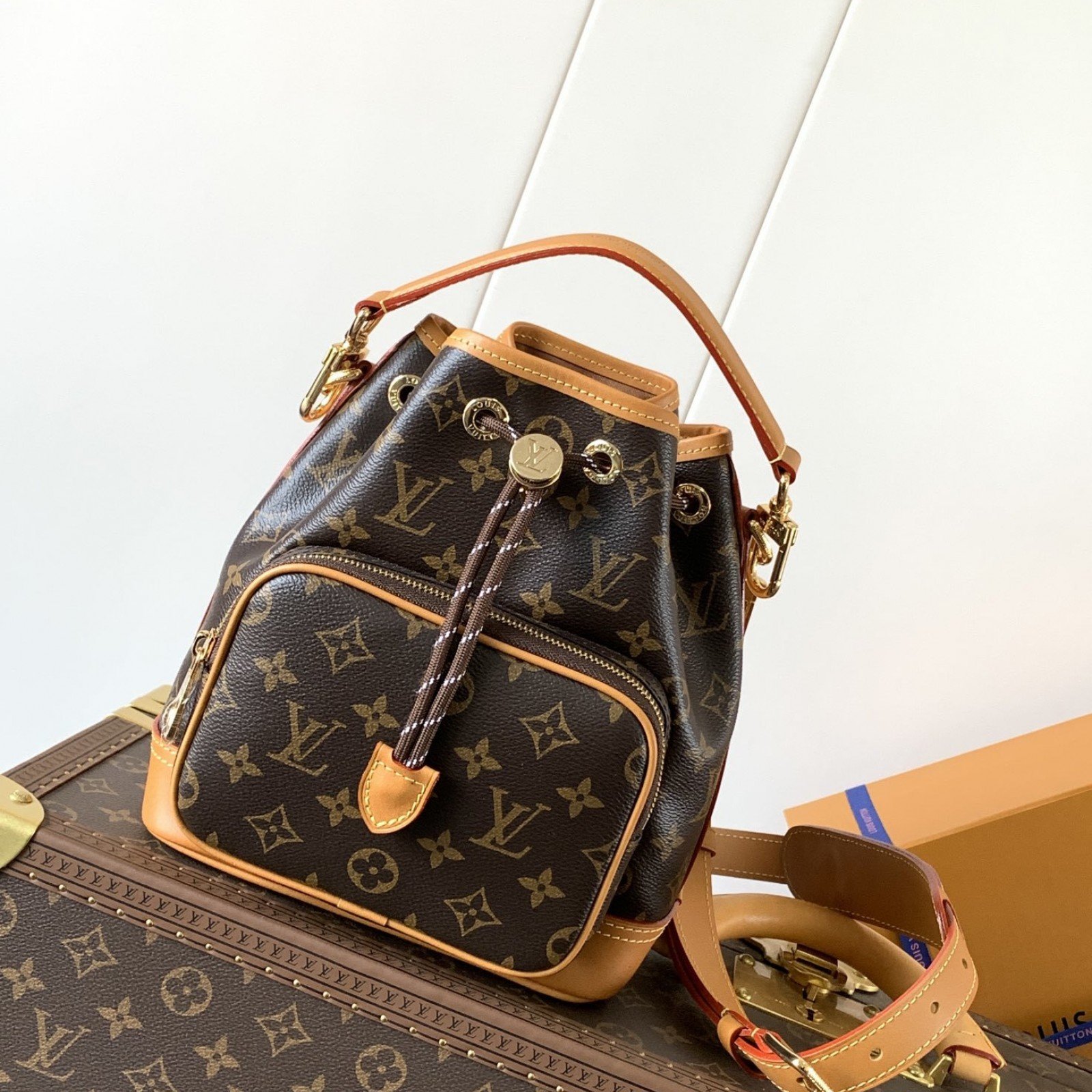 LV MEN bag 50817A