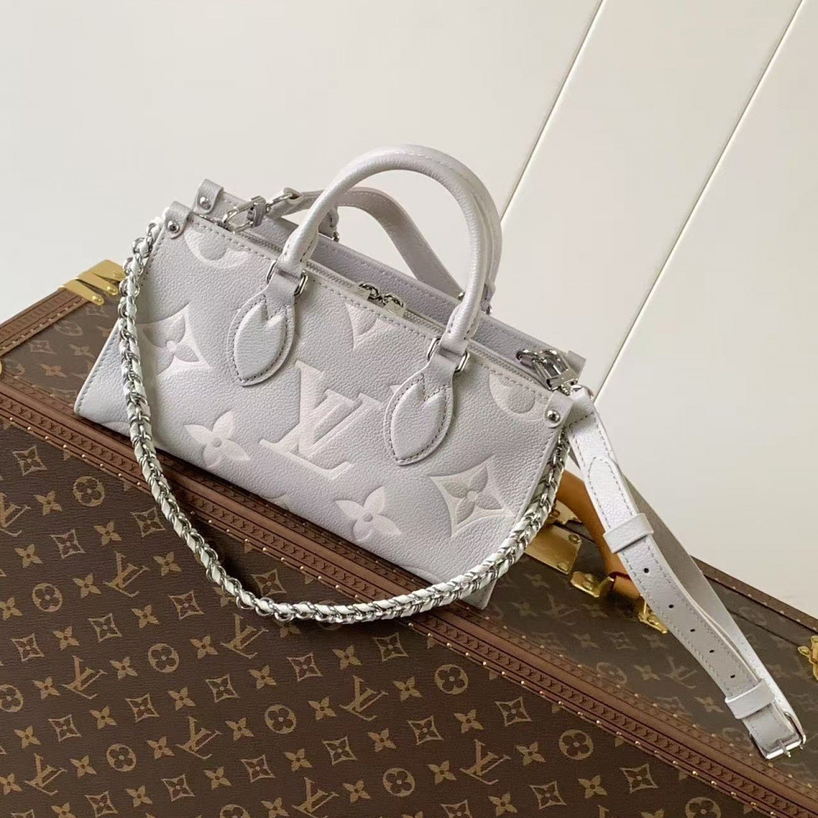 LV MEN bag 50817A
