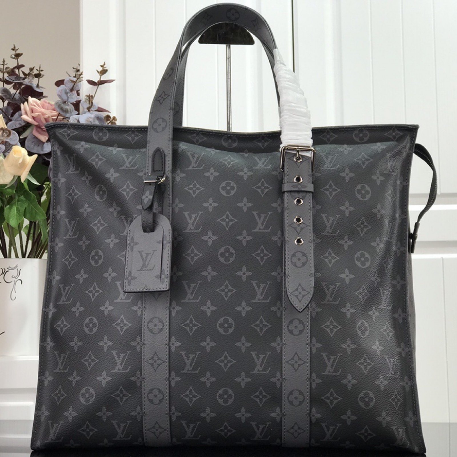 LV NEW CABAS ZIPPE GM M45379