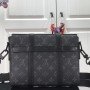 LV TRUNK MESSENGER M45727