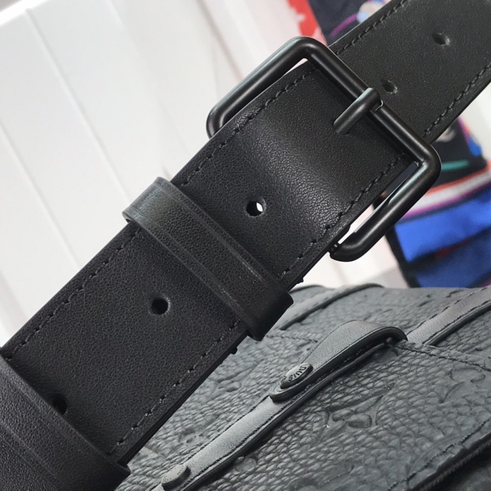 LV TRUNK MESSENGER M57726